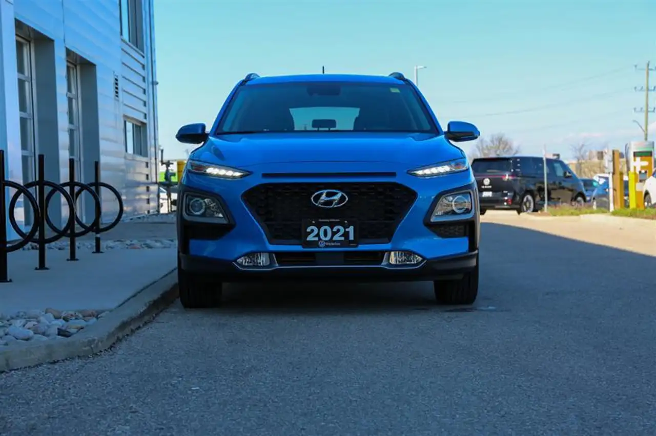 Hyundai KONA снимка Hyundai KONA
