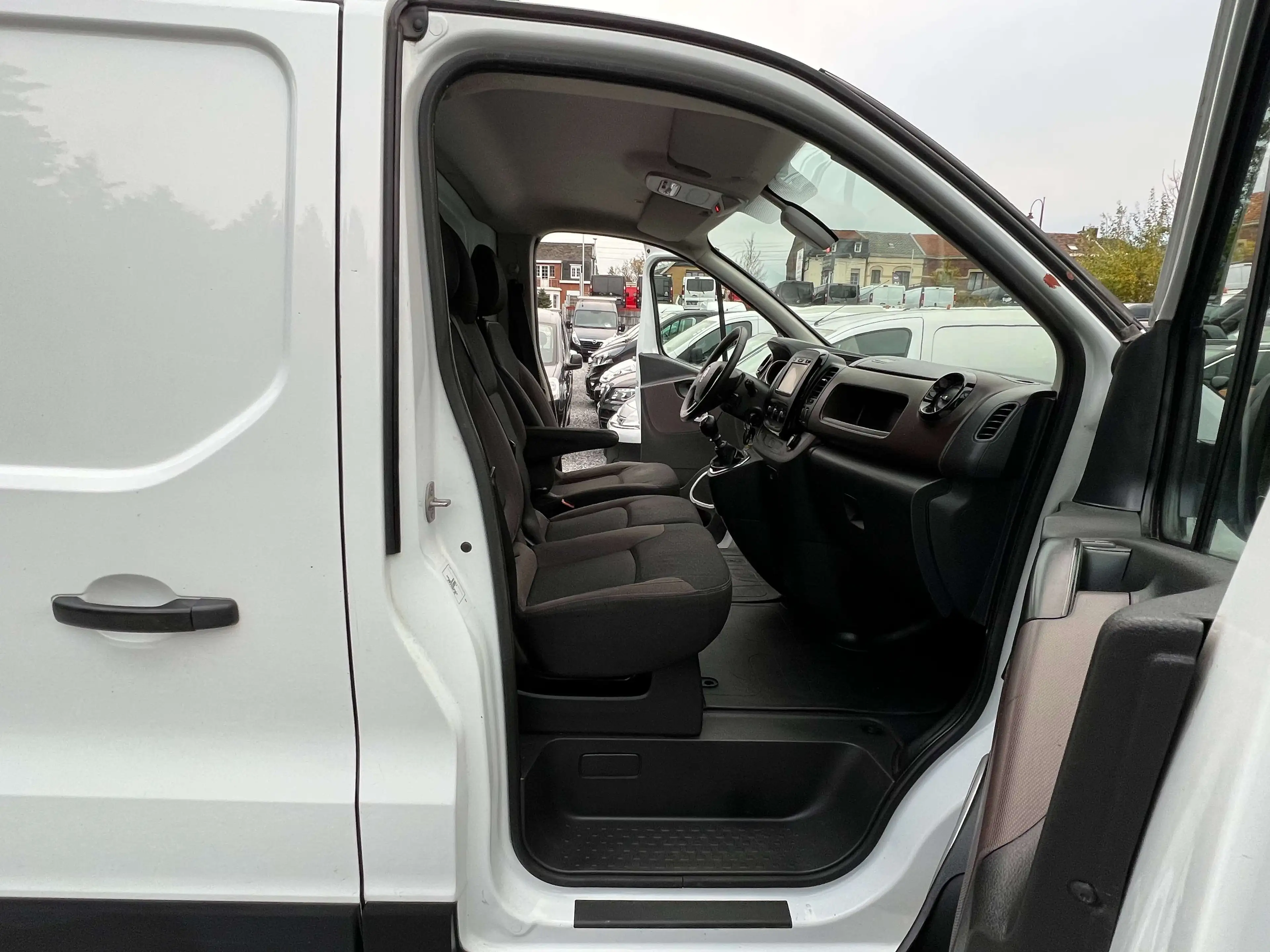 Fiat Talento L2H1 - 1.6 JTD 120 MULTIJET - EURO 6b - A VOIR — photo 12