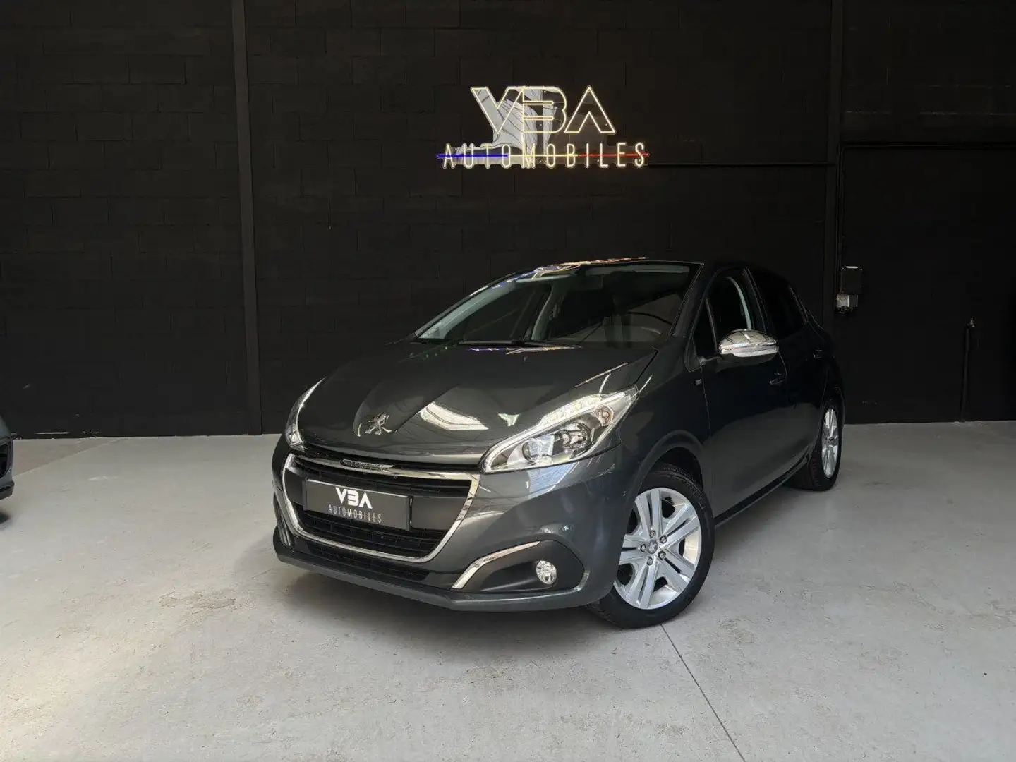 Peugeot 208 1.2 Essence 82 Style - 2