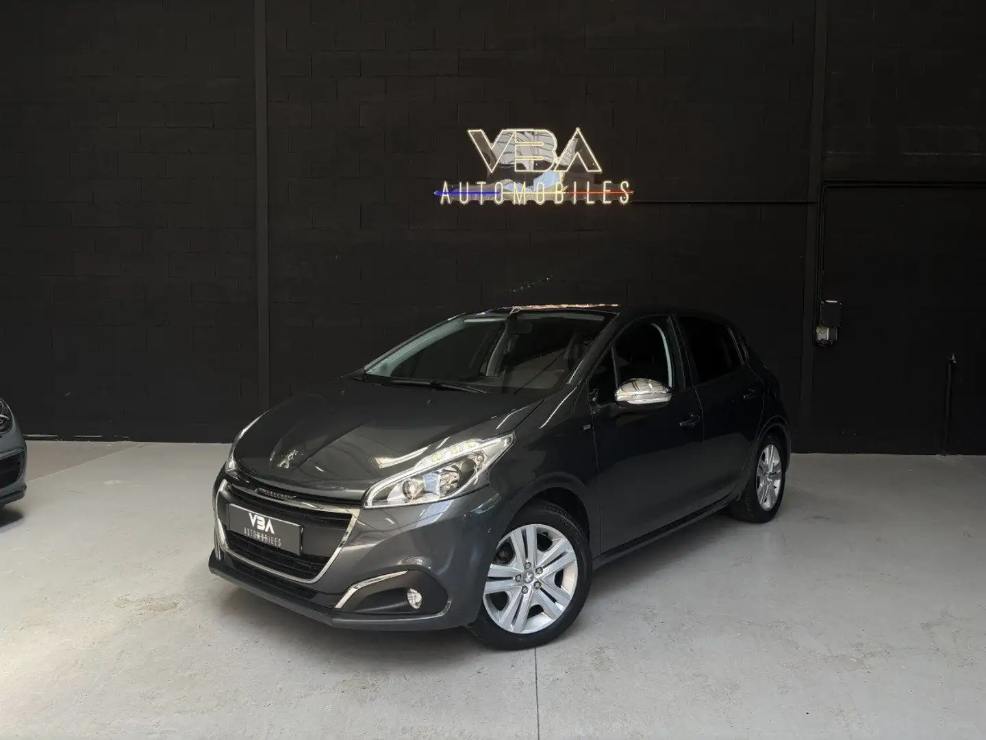 Peugeot 208 1.2 Essence 82 Style - 1