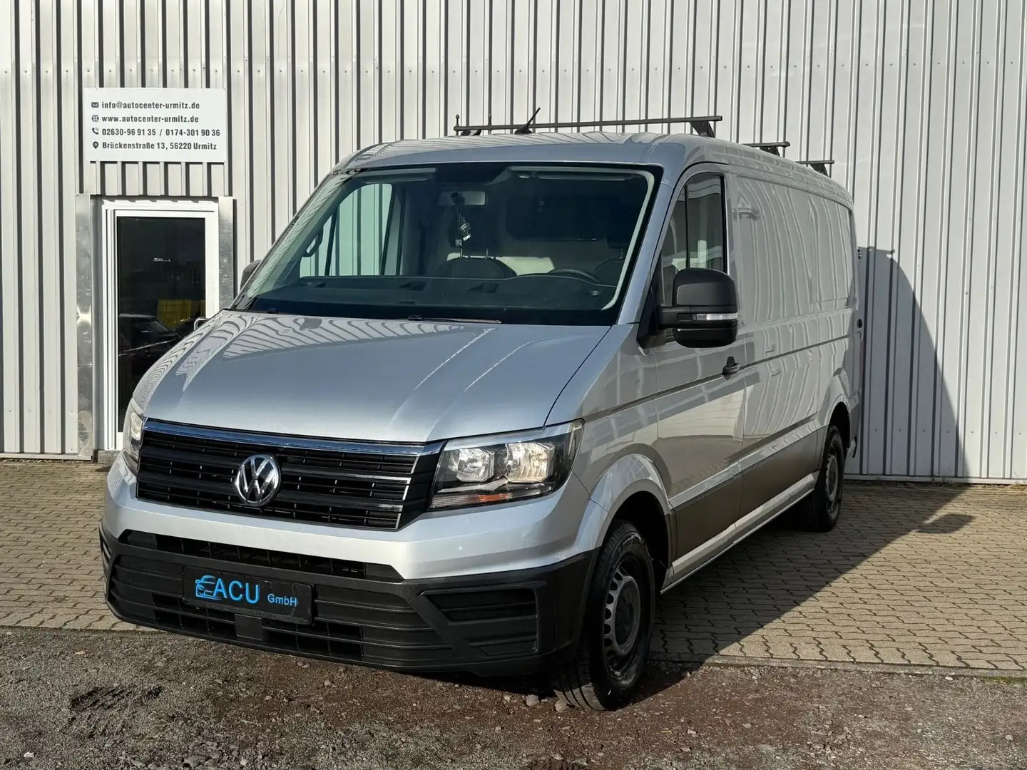 Volkswagen Crafter Kasten Kasten 30 mittellang FWD Silber - 1
