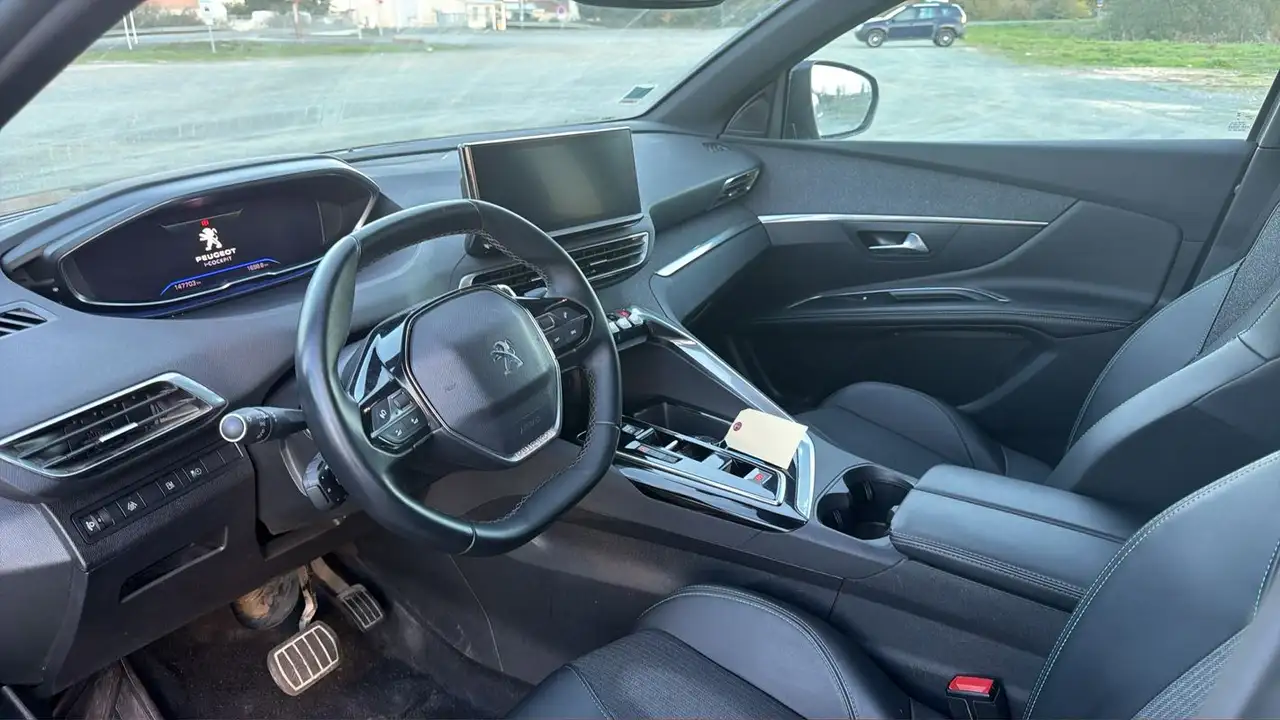 Peugeot 3008 3008 Plug-In Hybrid — photo 8