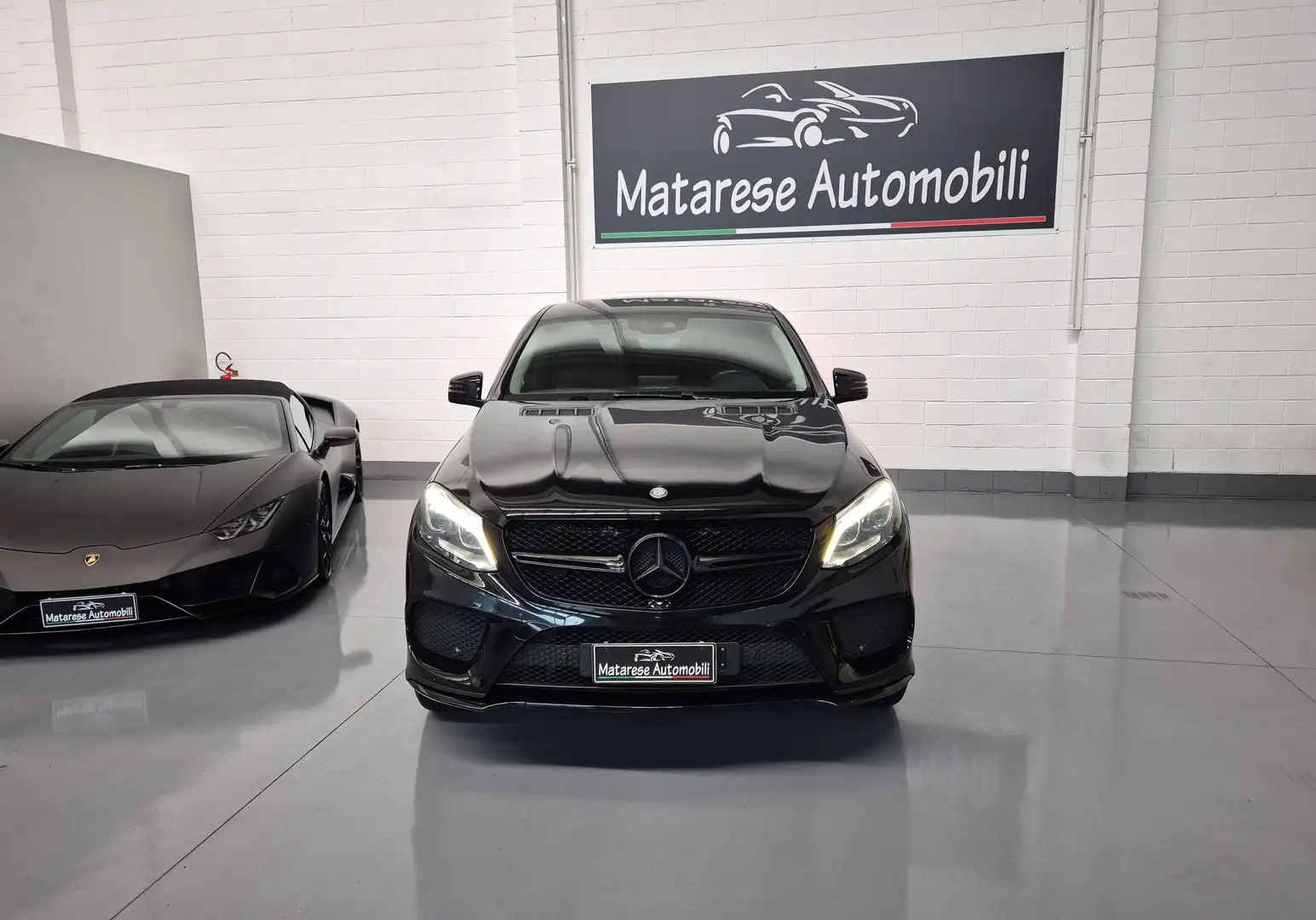Mercedes-Benz GLE 43 AMG 3.0Biturbo 367cv 4Matic CarPlay Pedane Finanziabil Zwart - 2