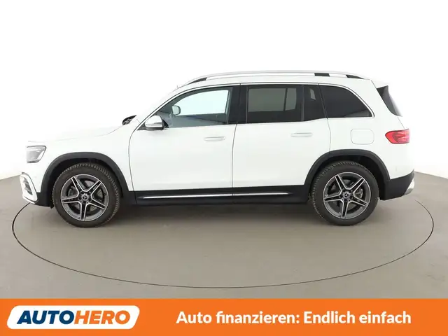 Mercedes-Benz GLB view 3