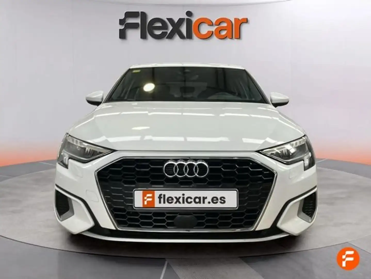 Audi A3 Sportback 35 TFSI Blanco - 2