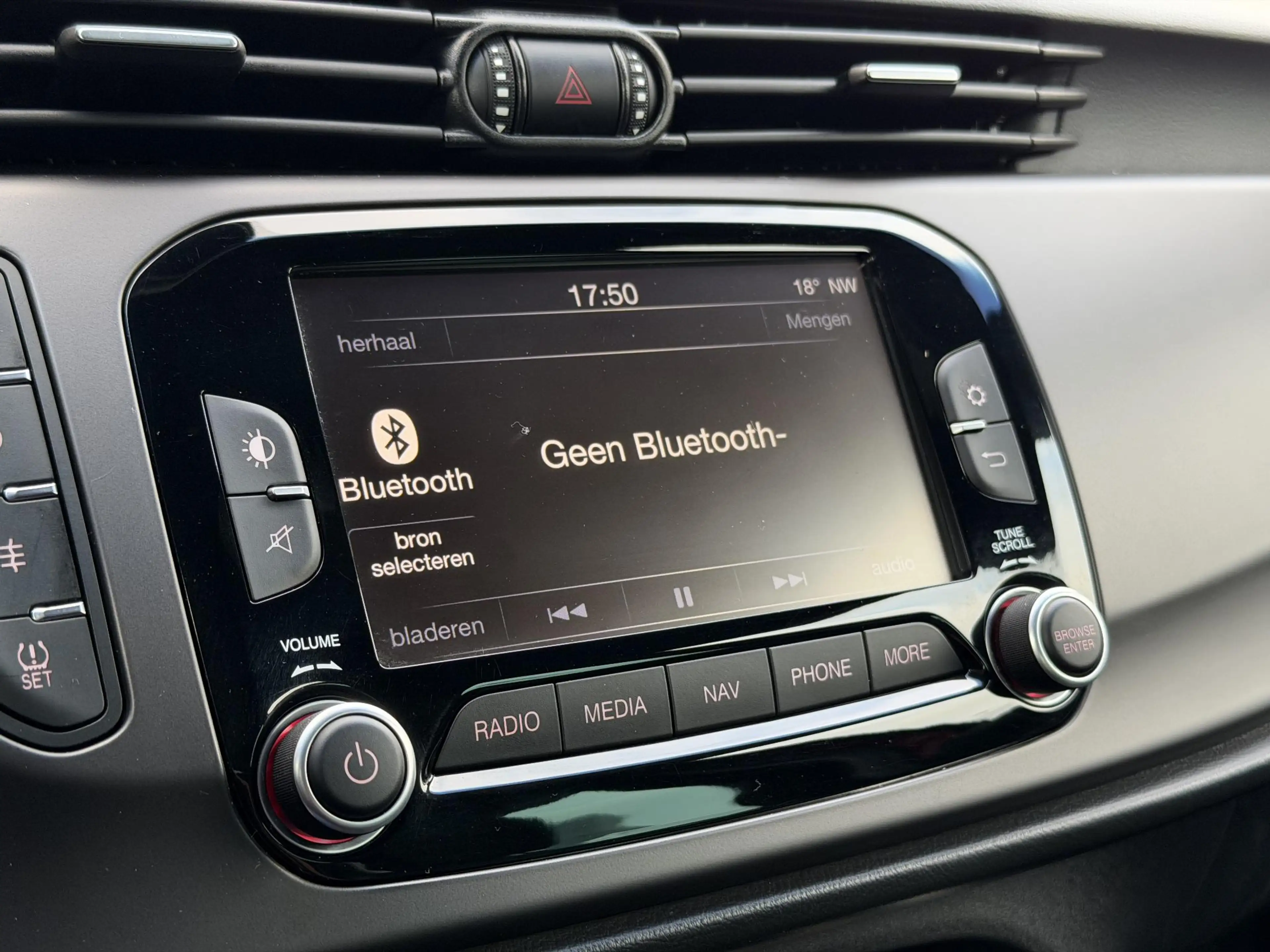 Alfa Romeo Giulietta 1.7 TBi Quadrifoglio Verde | NL AUTO! | Elekt. sto — photo 25