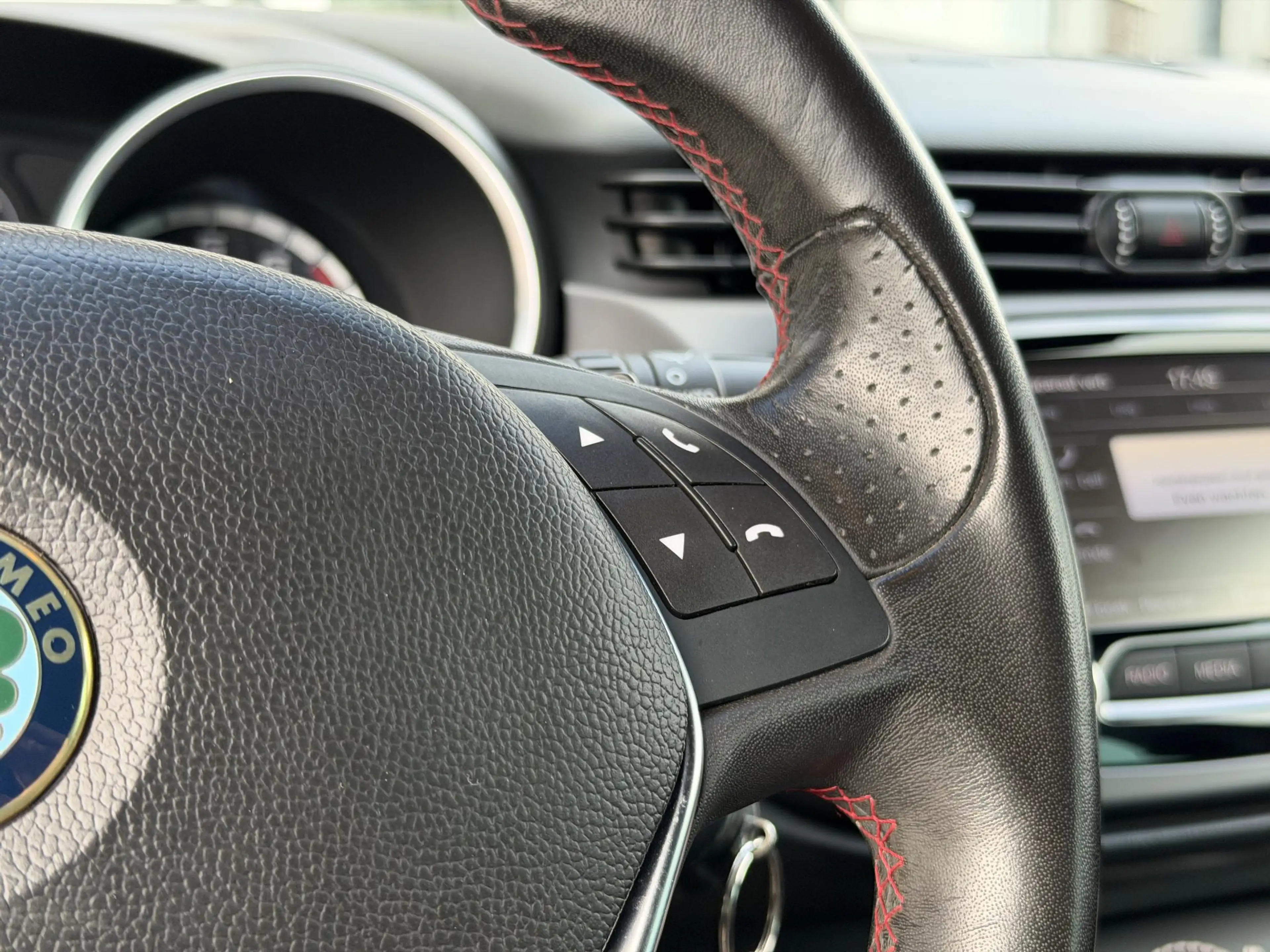Alfa Romeo Giulietta 1.7 TBi Quadrifoglio Verde | NL AUTO! | Elekt. sto — photo 20