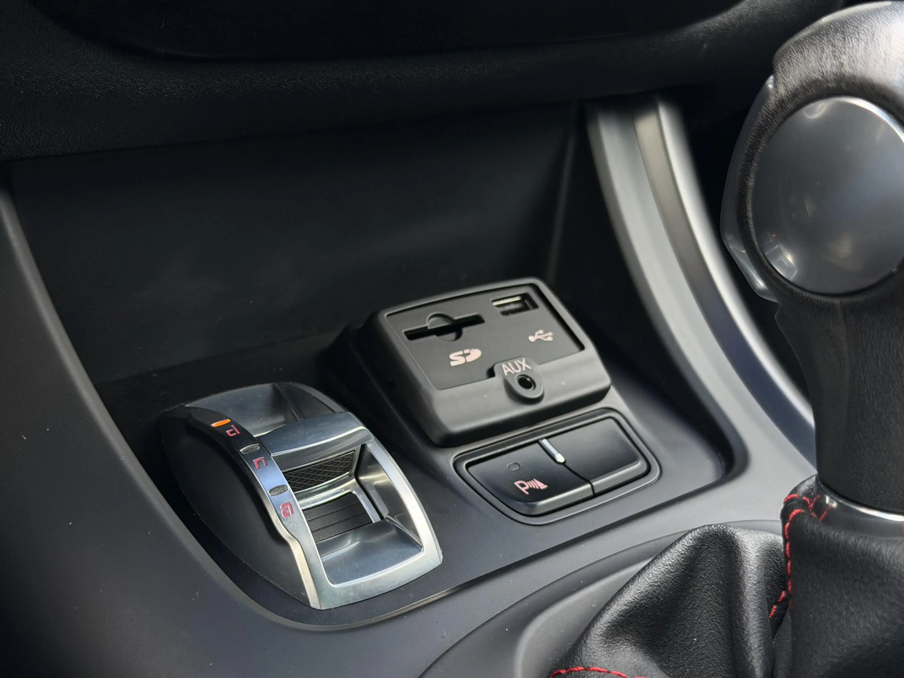Alfa Romeo Giulietta 1.7 TBi Quadrifoglio Verde | NL AUTO! | Elekt. sto — photo 31