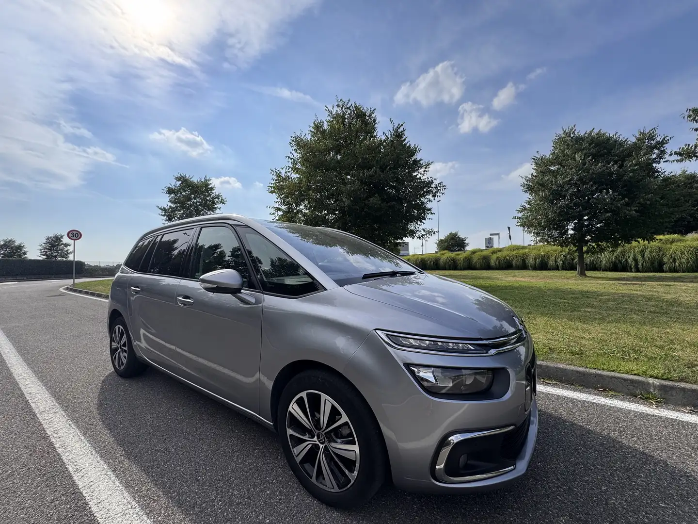 Citroen C4 SpaceTourer 1.6 bluehdi Shine s&s 120cv eat6 my18 - 2