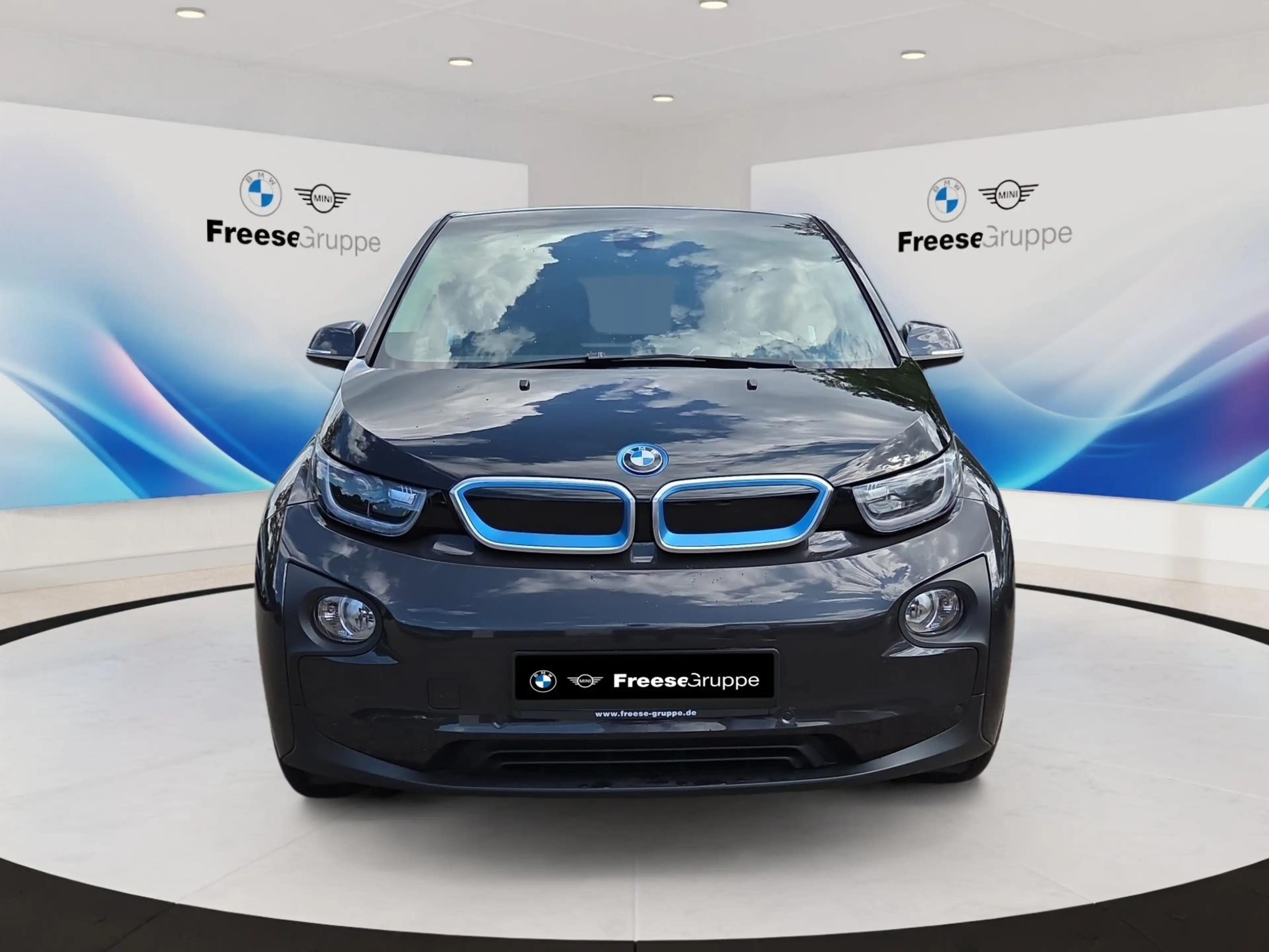 BMW i3 STANDHZ RFK LED SHZ TEMPOMAT ABS ALU ESP Navi — photo 2