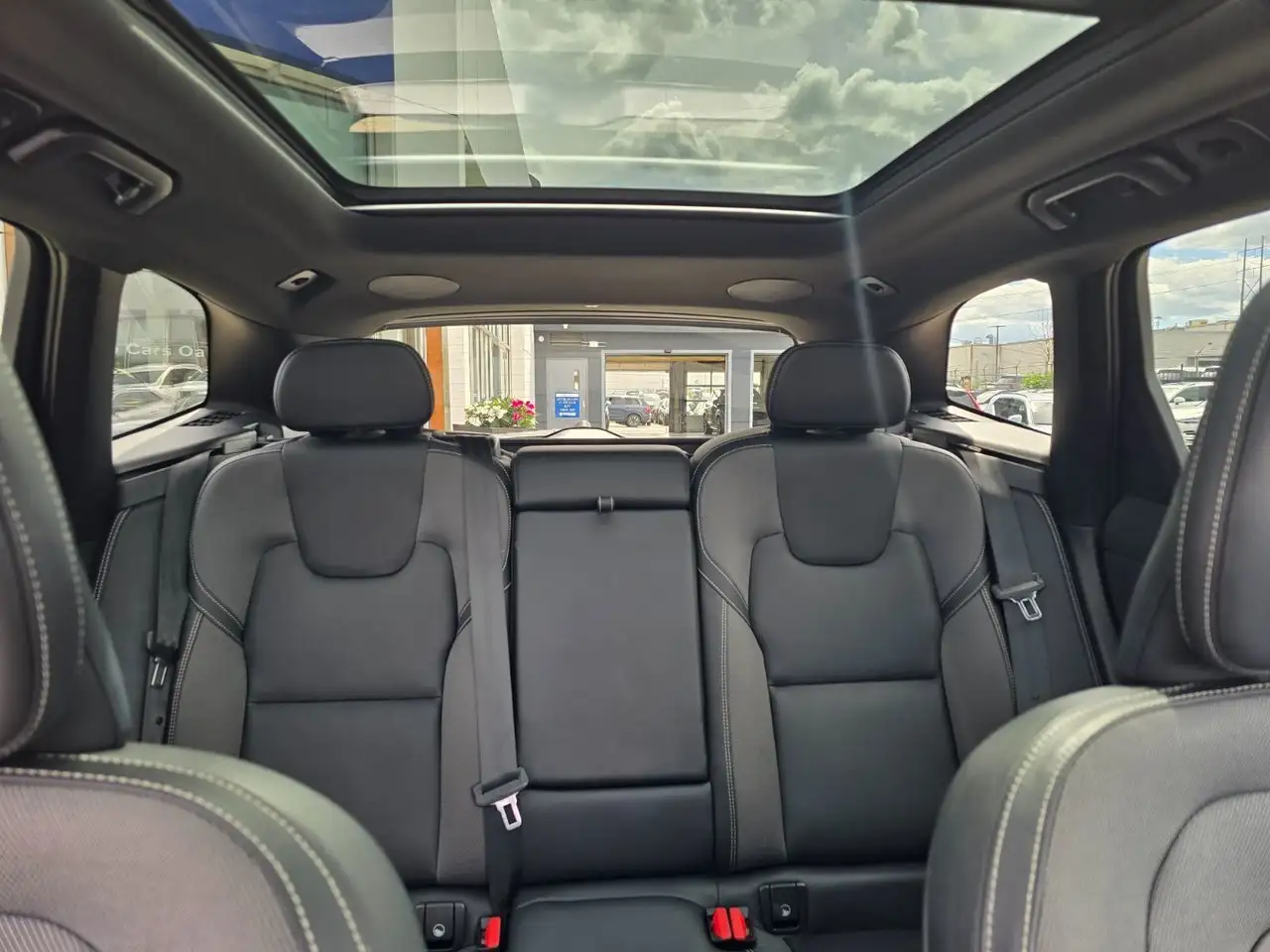 Volvo XC60 снимка Volvo XC60