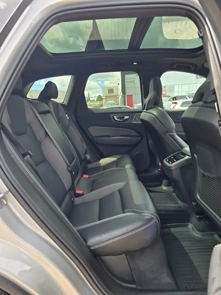 Volvo XC60 снимка Volvo XC60