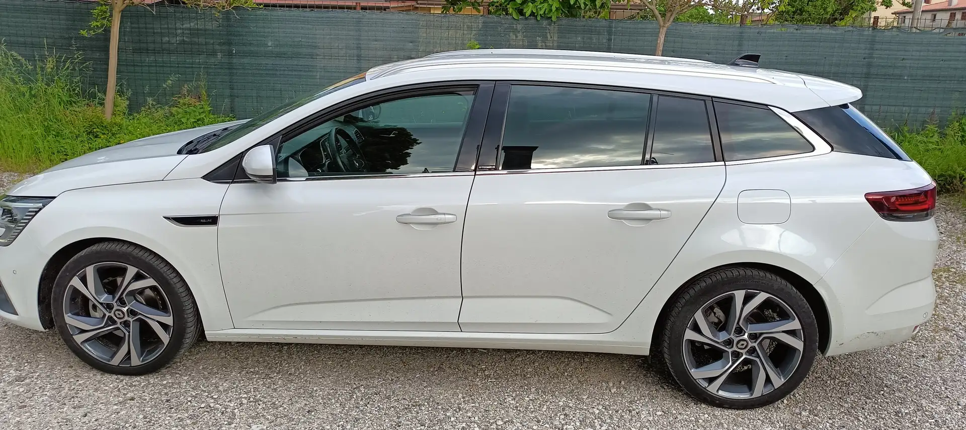 Renault Megane Sporter 1.6 E-Tech phev RS Line 160cv auto Bianco - 1