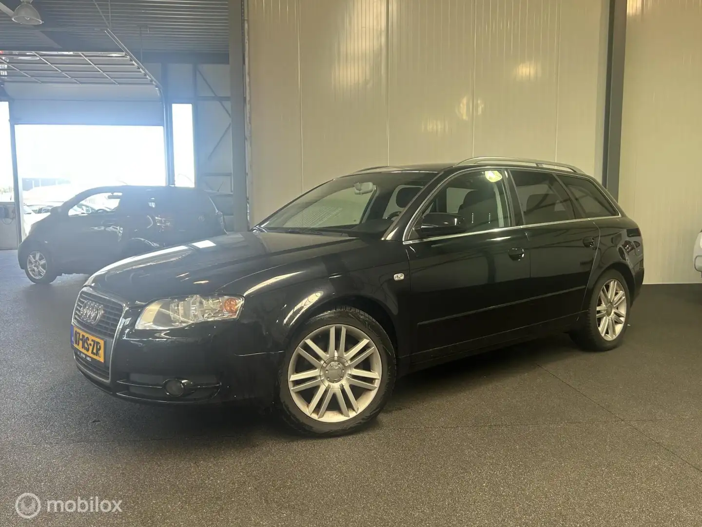 Audi A4 Avant 2.0 Pro Line [ HANDEL / EXPORT ] Zwart - 1