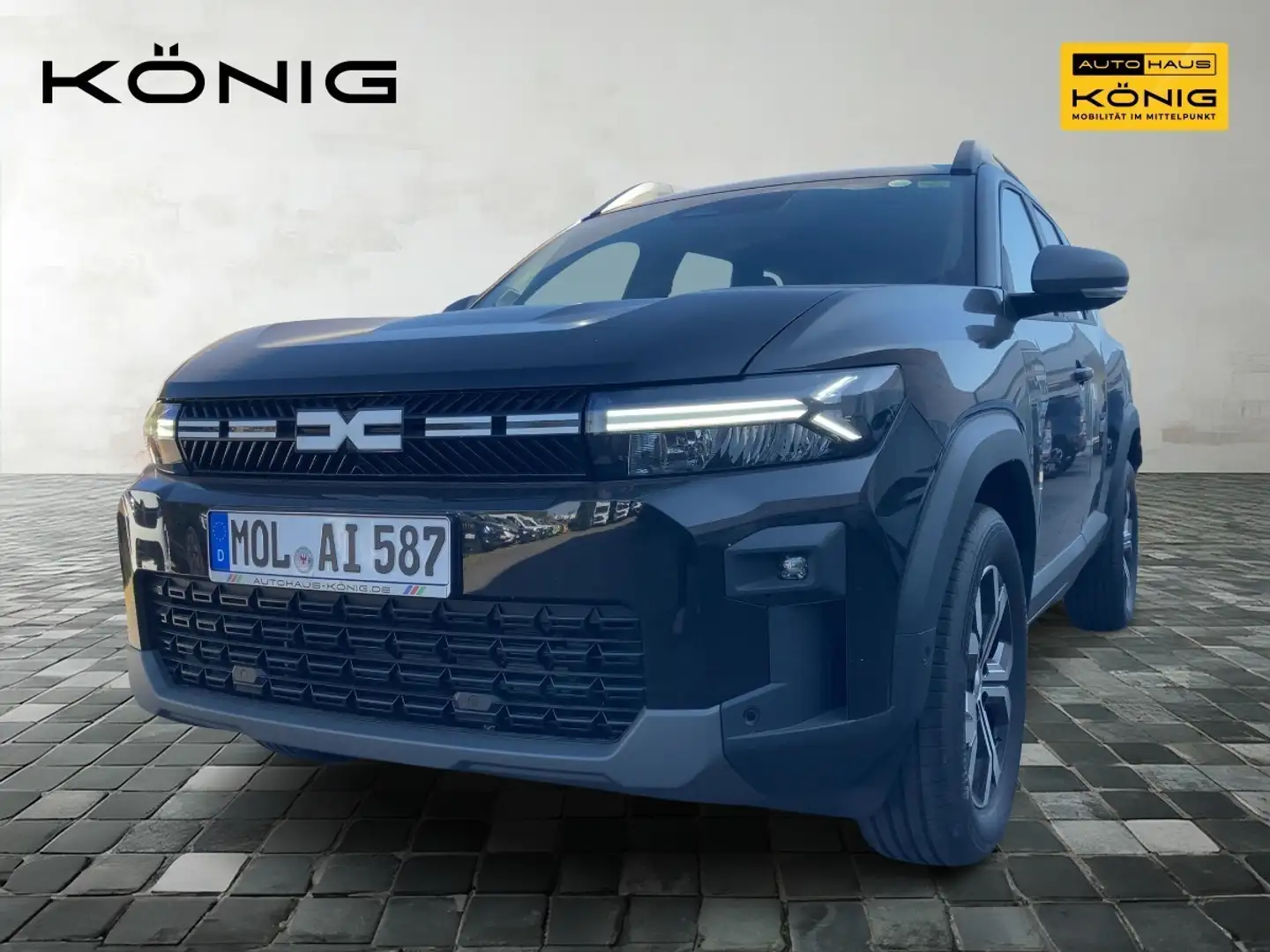 Dacia Bigster Expression TCe 140 Schwarz - 1