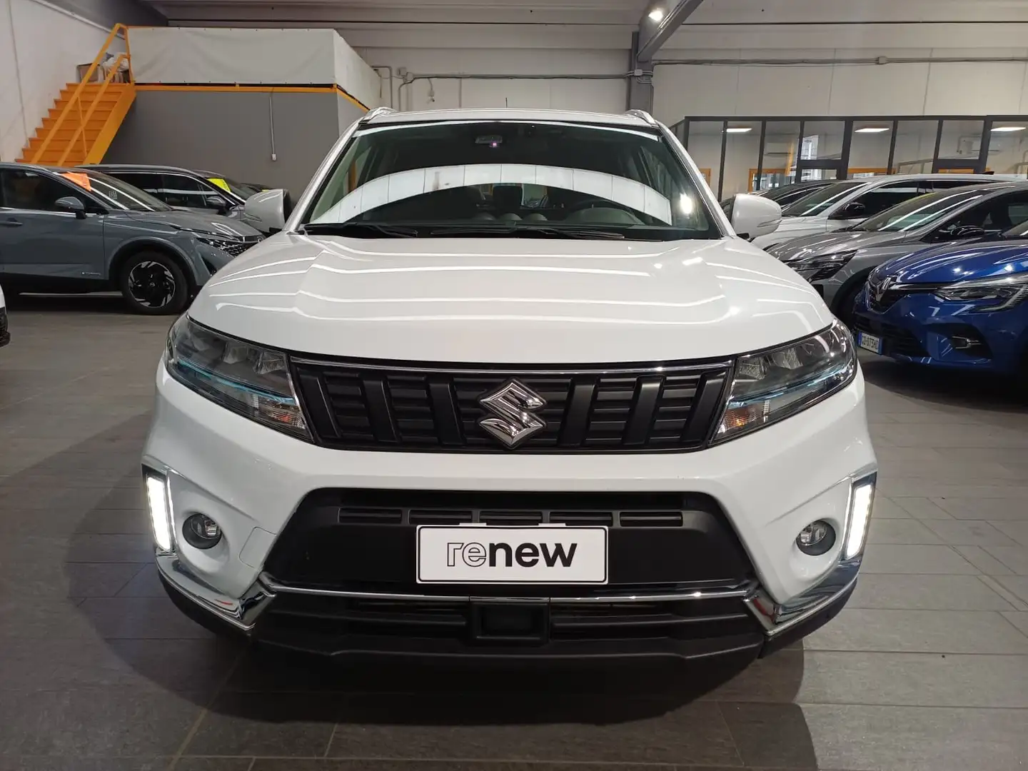 Suzuki Vitara Easy Top 1.4h mild-hybrid 129cv 2WD Bianco - 2