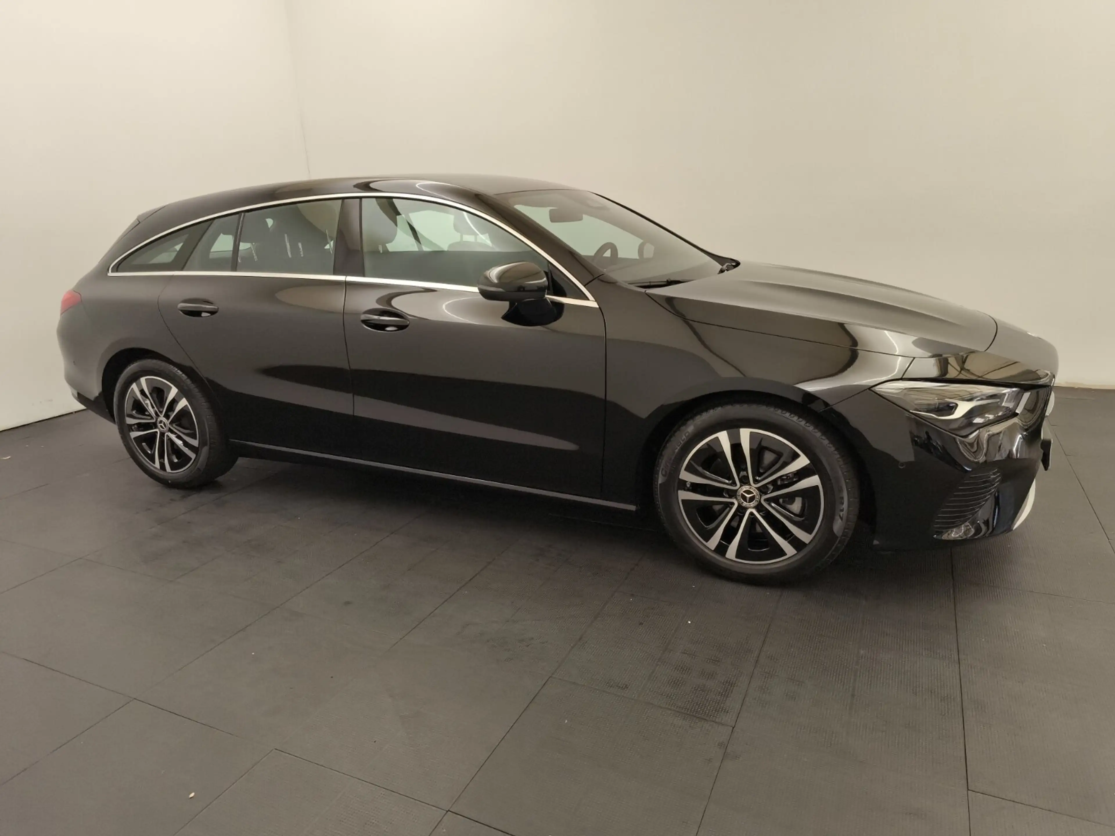 Mercedes-Benz CLA 200 CLA 200 SB Progressive Advanced Sitzheizung  LED — photo 4