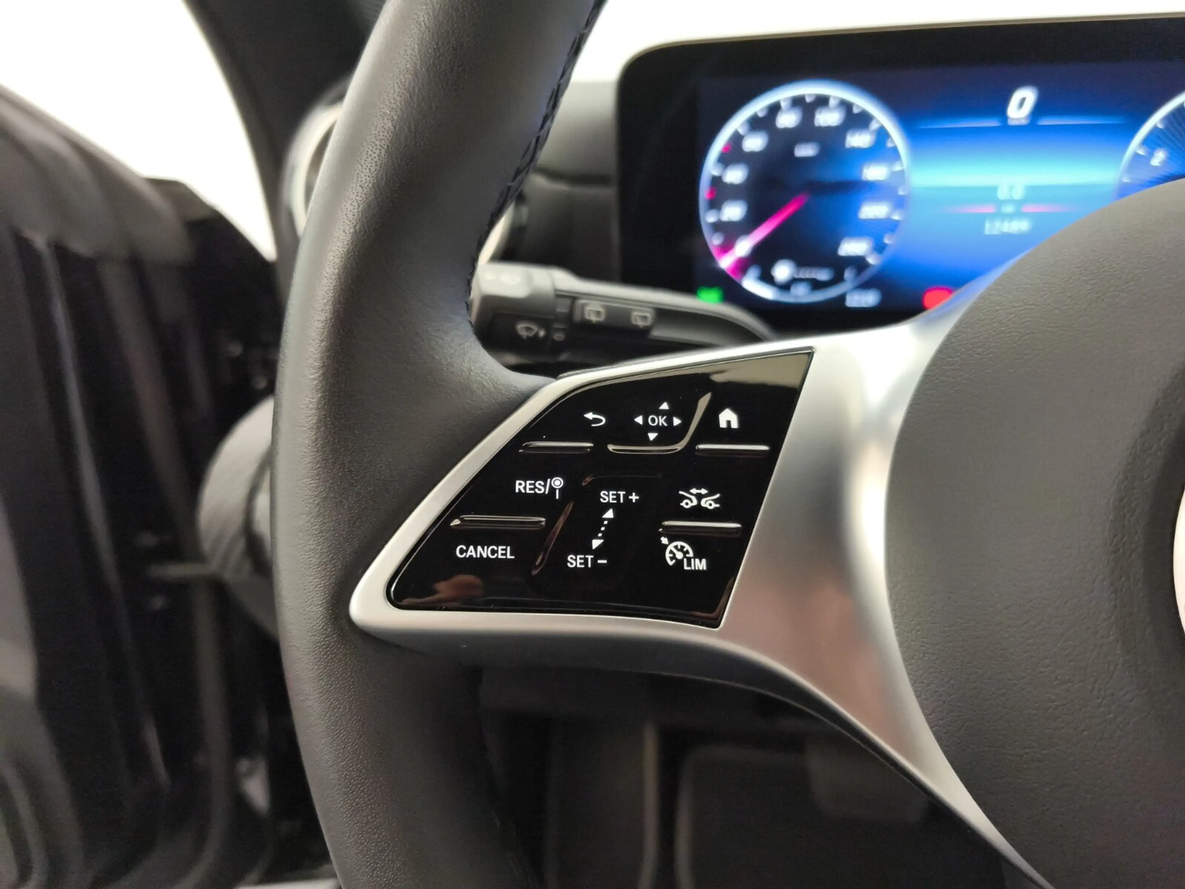 Mercedes-Benz CLA 200 CLA 200 SB Progressive Advanced Sitzheizung  LED — photo 13