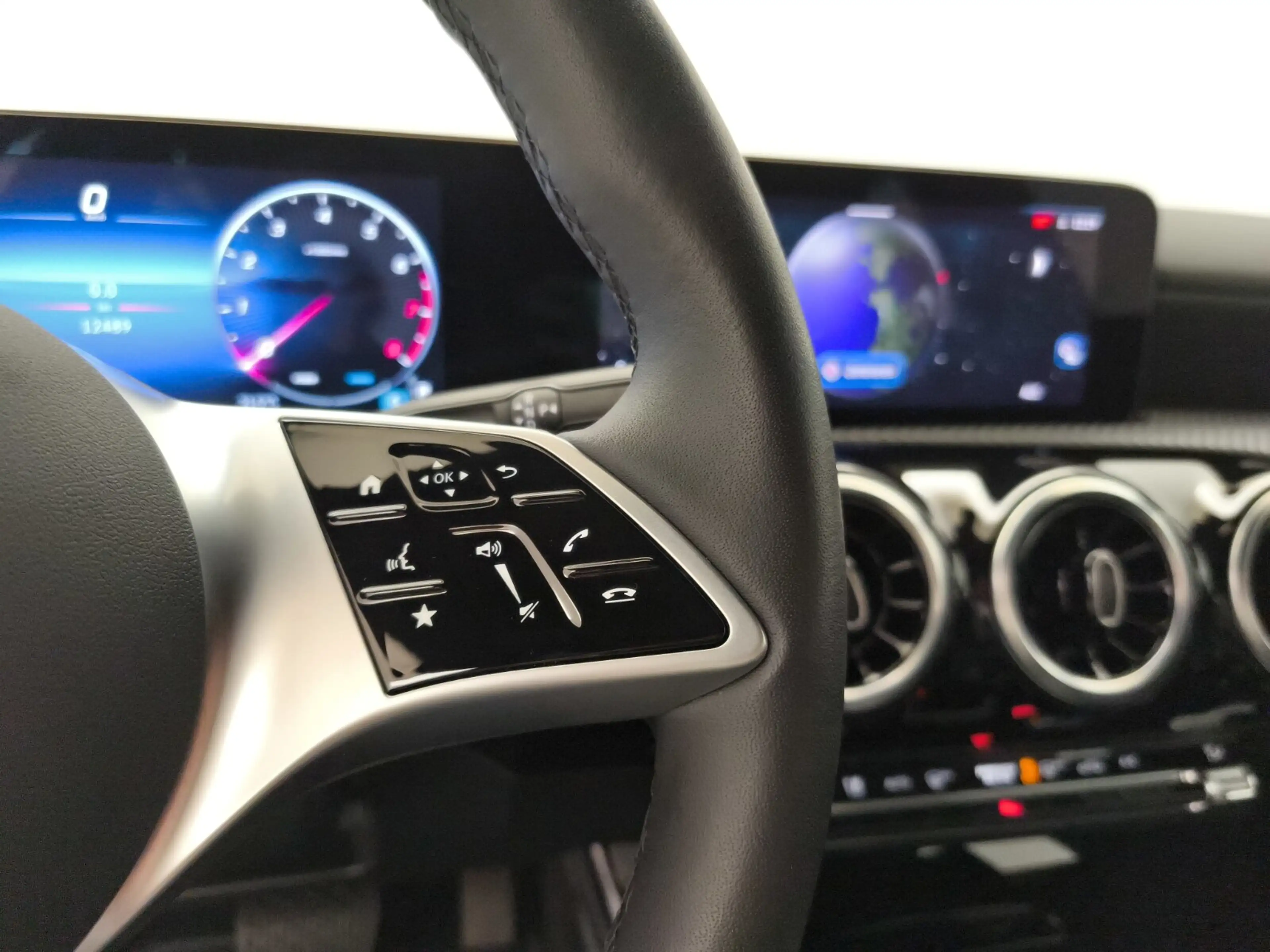 Mercedes-Benz CLA 200 CLA 200 SB Progressive Advanced Sitzheizung  LED — photo 14