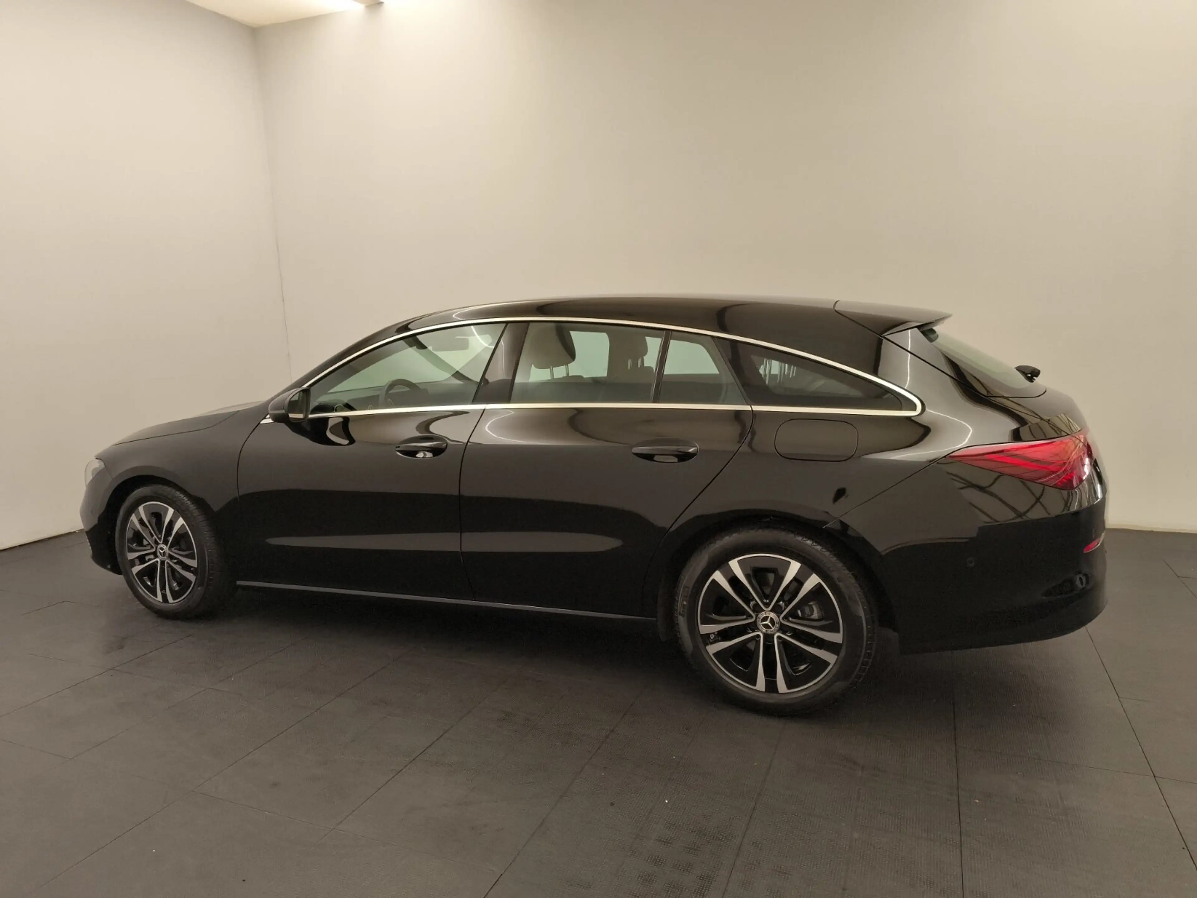 Mercedes-Benz CLA 200 CLA 200 SB Progressive Advanced Sitzheizung  LED — photo 8