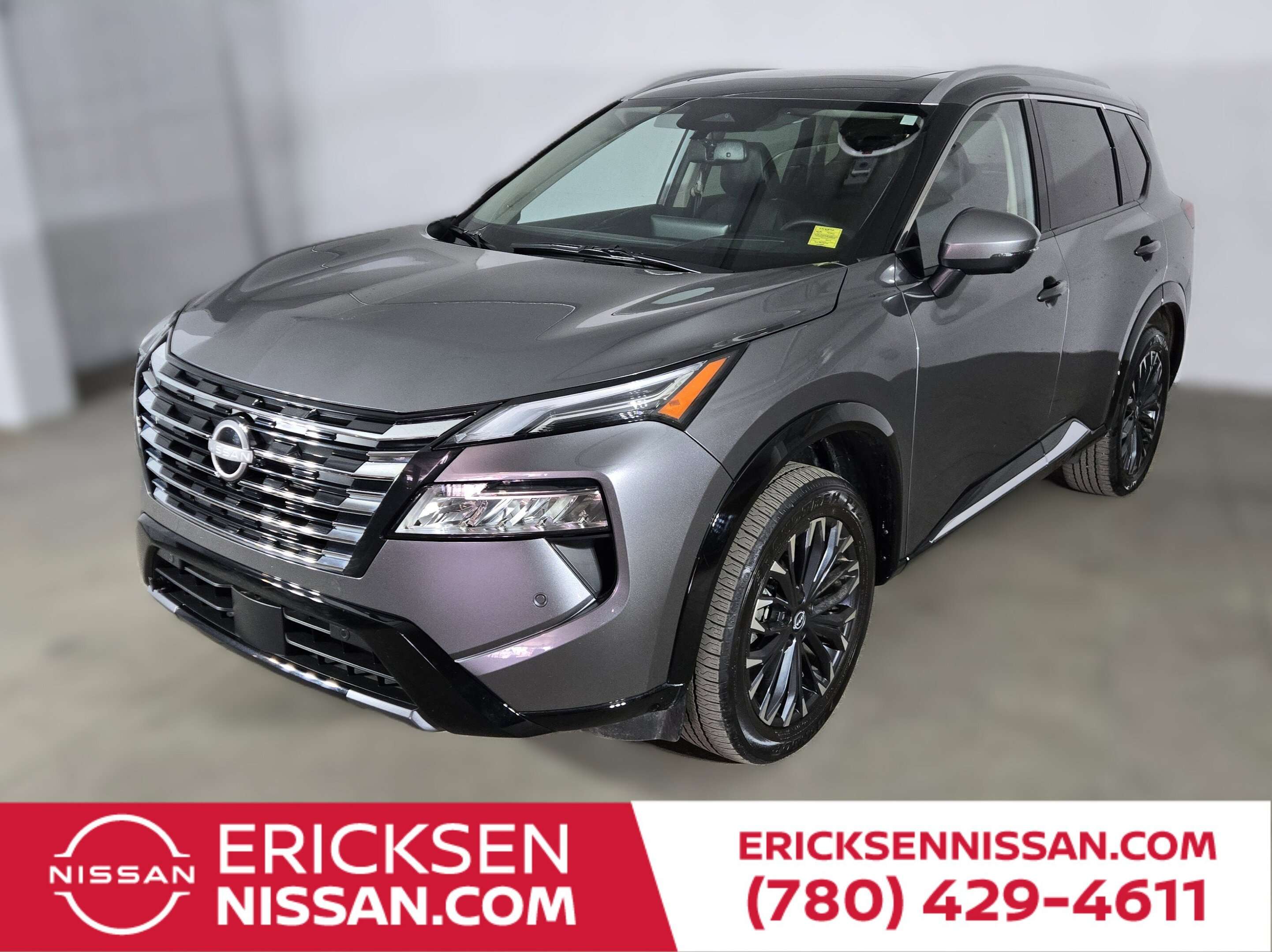 2025 Nissan Rogue Platinum | AWD | Low KMs | 12.3 inch display scree