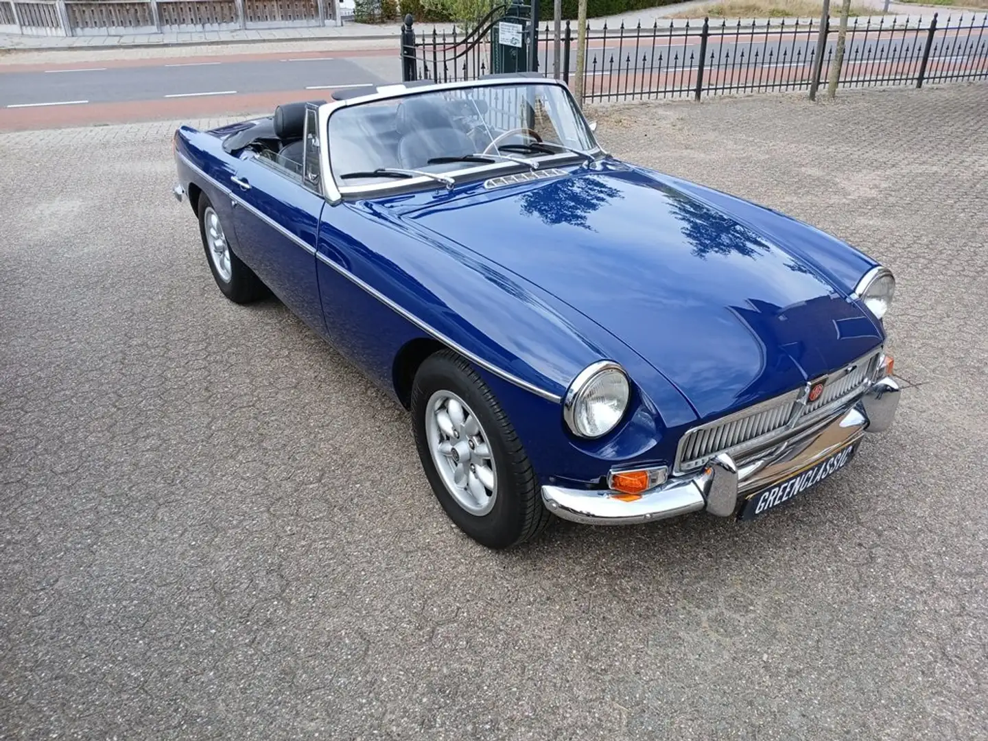 MG MGB Cabrio roadster overdrive - 1