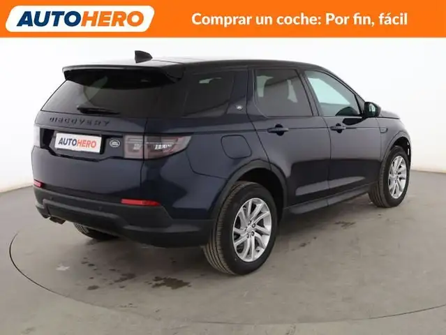 Land Rover Discovery Sport view 6
