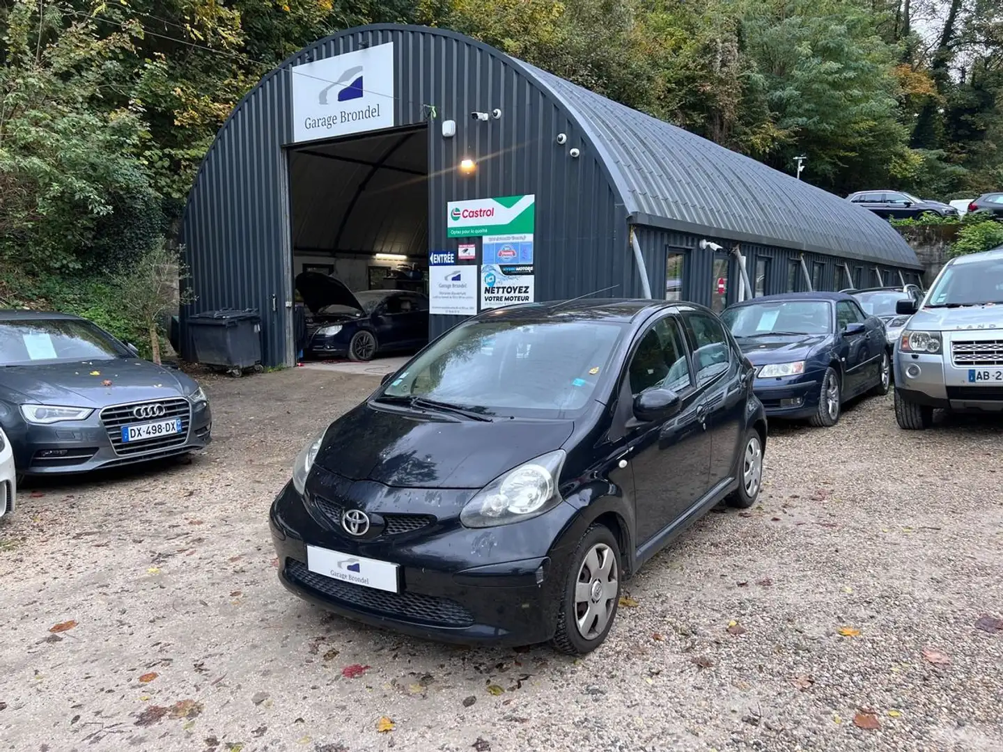 Toyota Aygo 1.0 VVTi 68cv 2eme main Zwart - 1