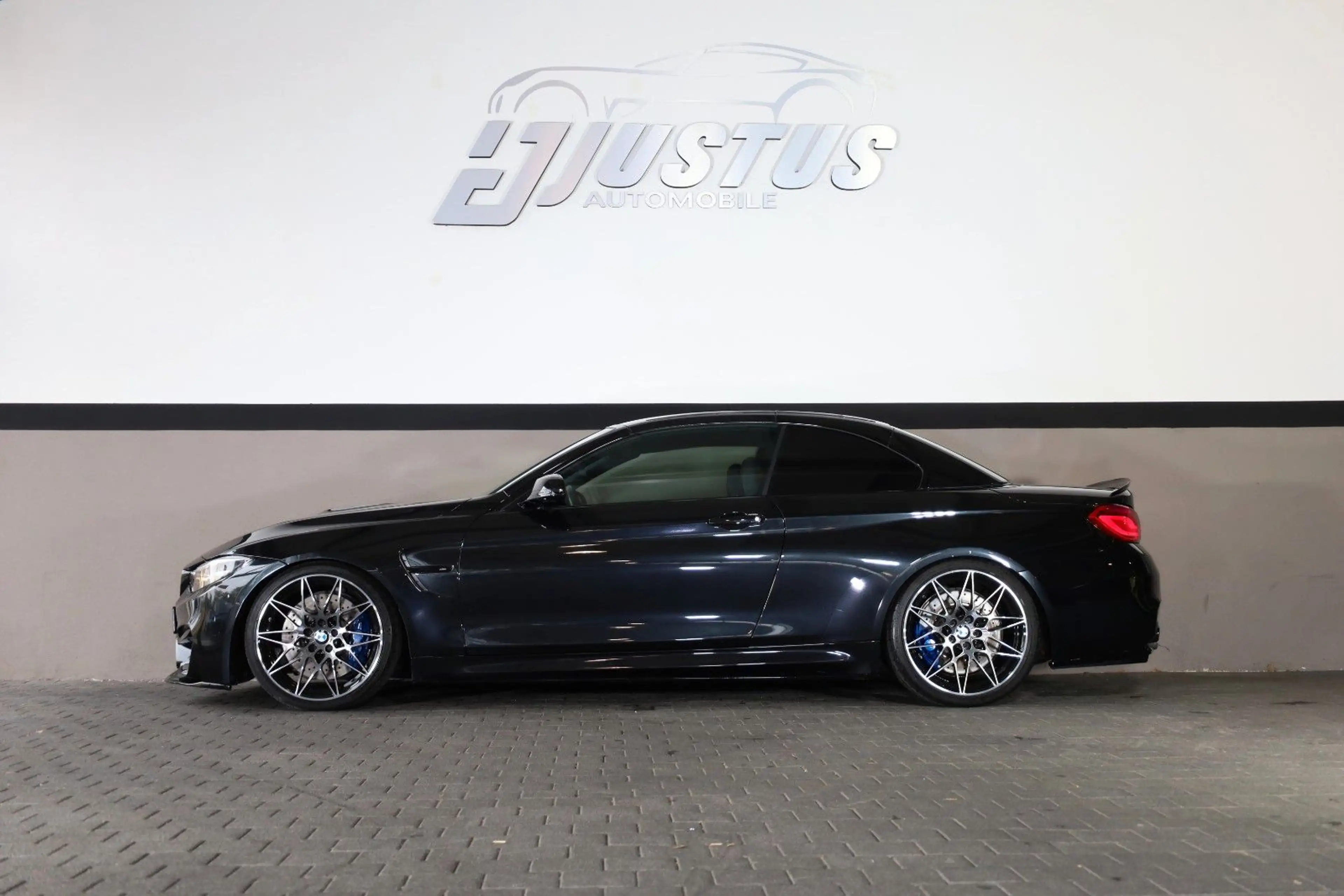 BMW M4 Cabrio/360*/HUD/HK/Airscarf/APPLE/SHZ/LHZ/R20 — photo 3
