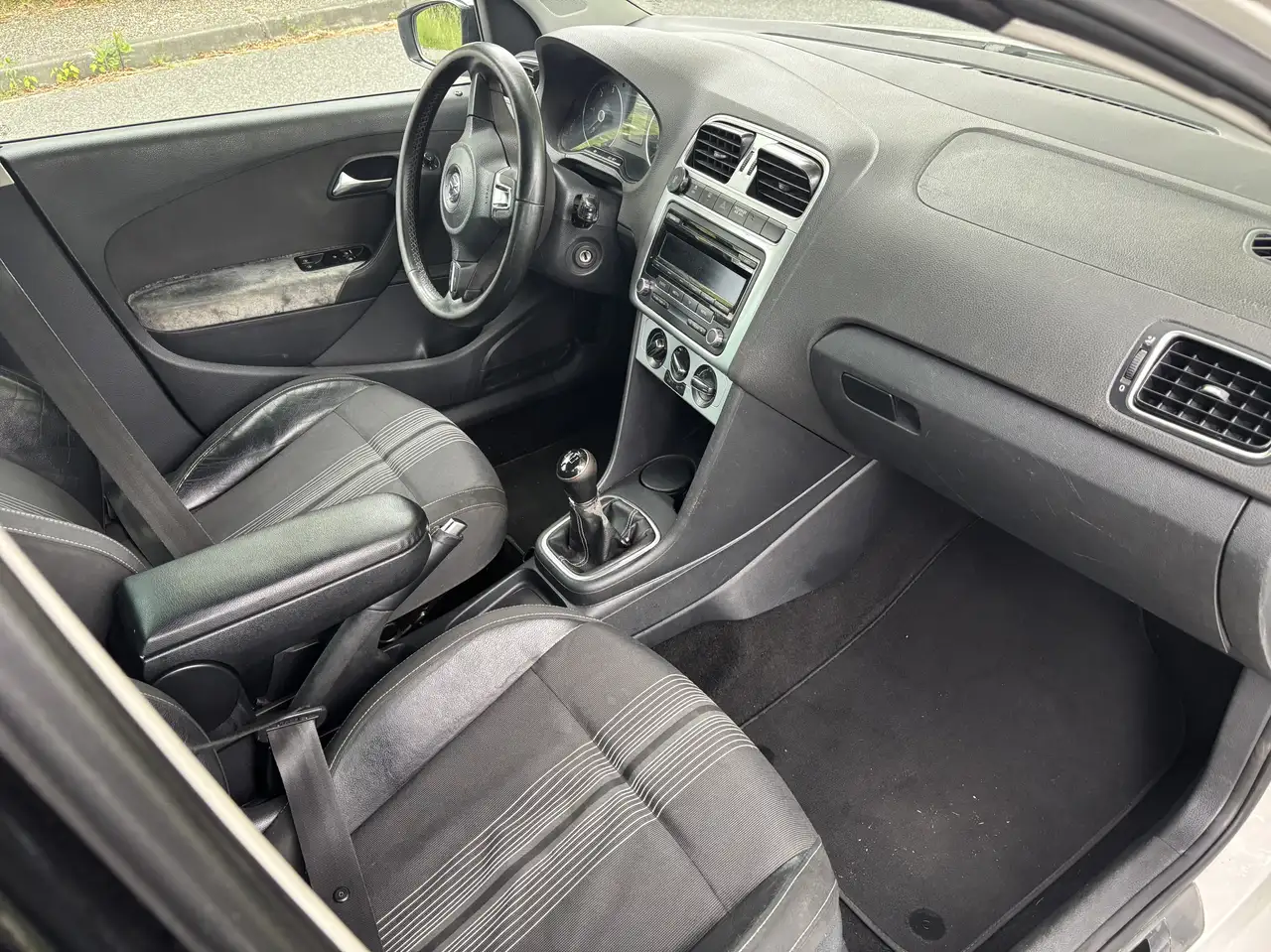 Volkswagen Polo Citadine 5 portes — photo 2