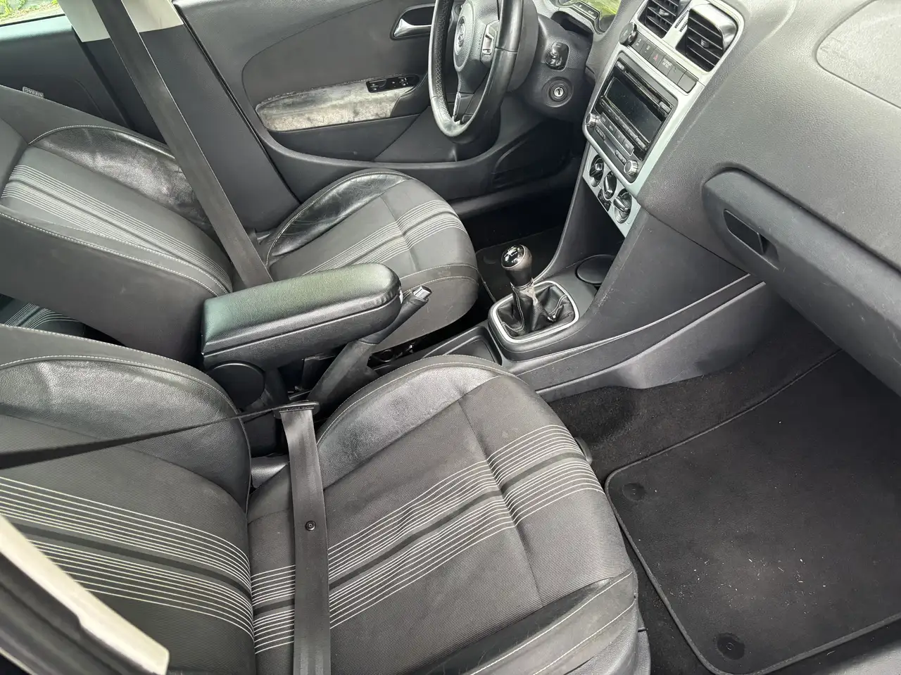 Volkswagen Polo Citadine 5 portes — photo 3