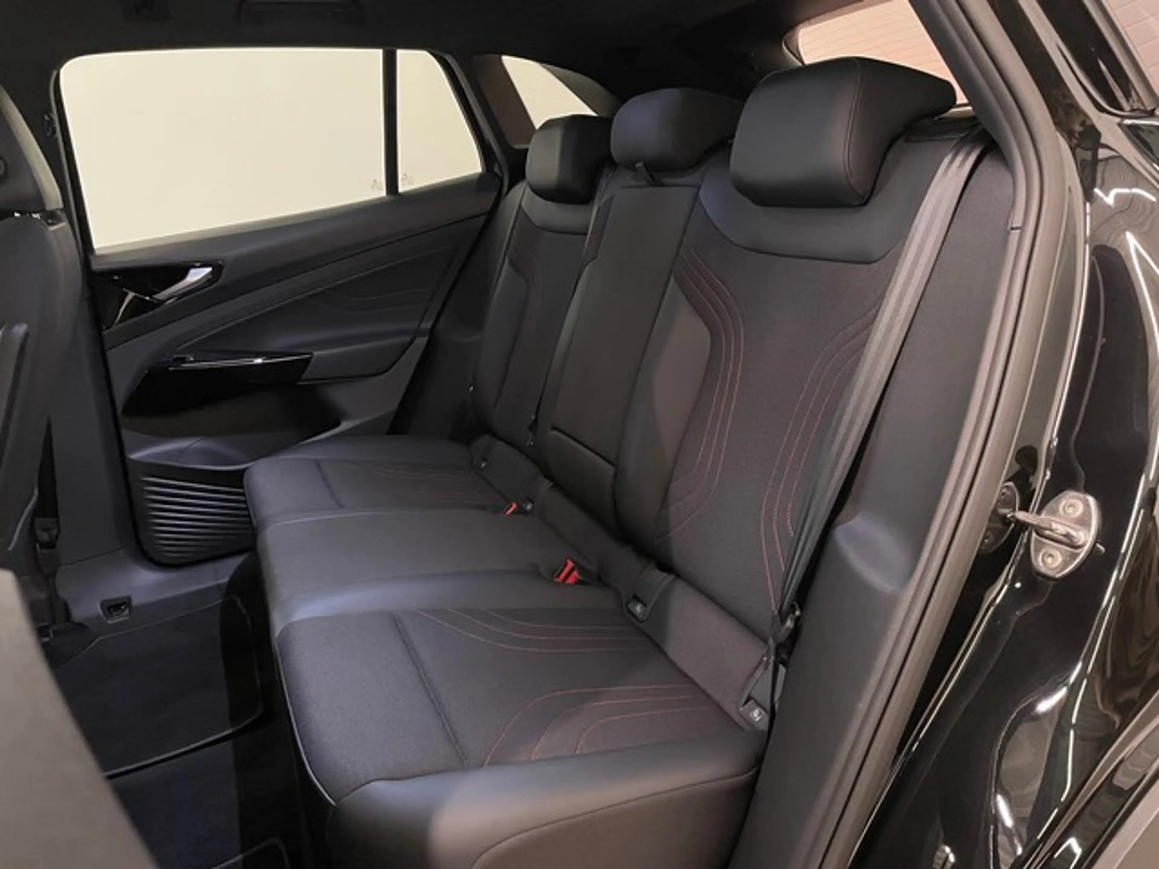 Volkswagen ID.4 GTX 4M ISOFIX+AHK+KAMERA+ACC+APP+MATRIX — photo 10