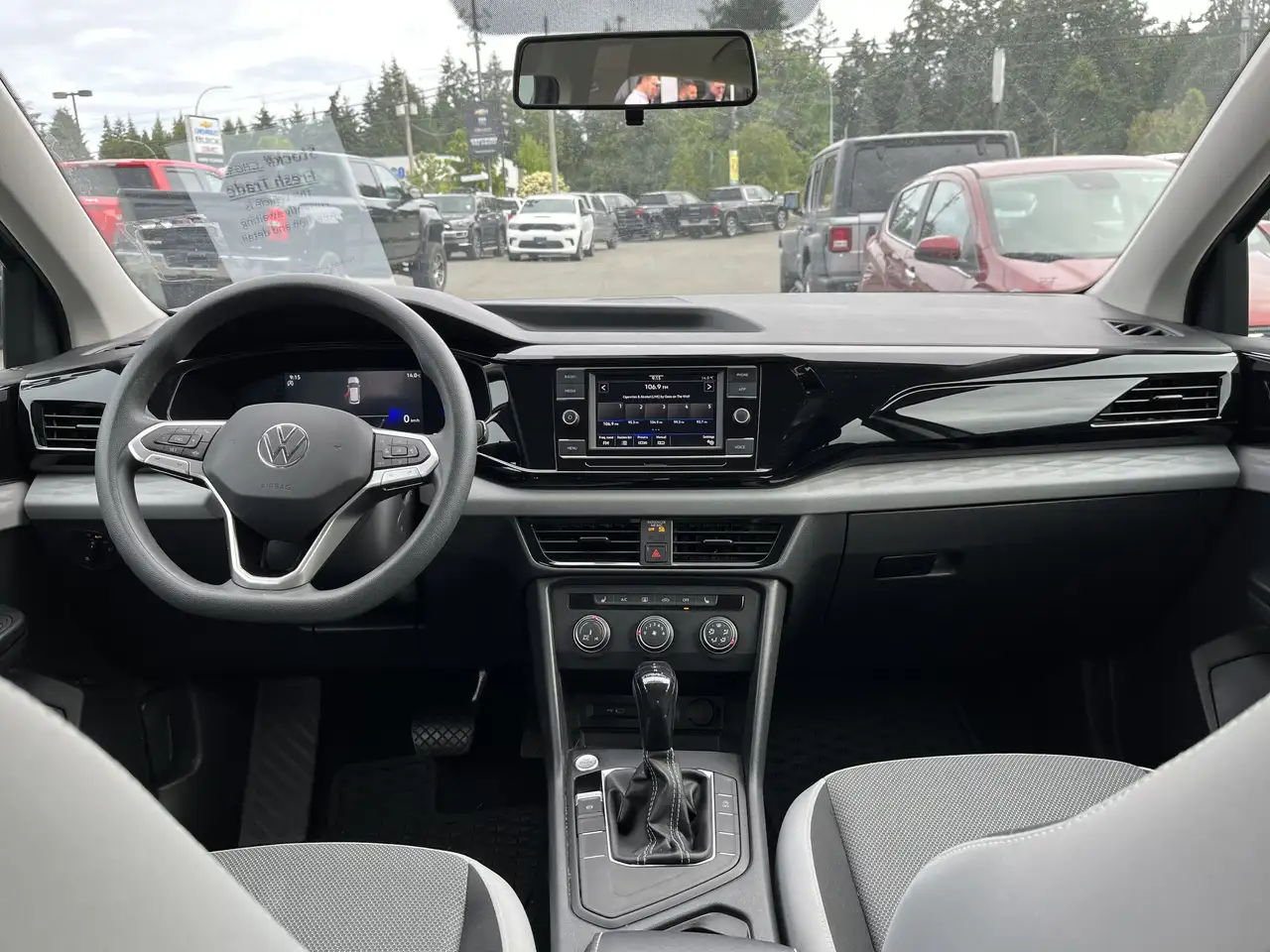 Volkswagen Taos снимка Volkswagen Taos