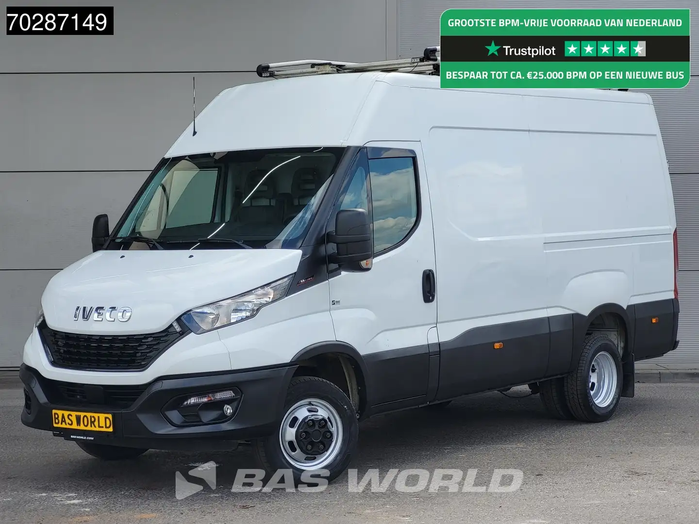 Iveco Daily 35C18 3.0L Dubbellucht L2H2 3,5t Trekhaak Navi Air Weiß - 1