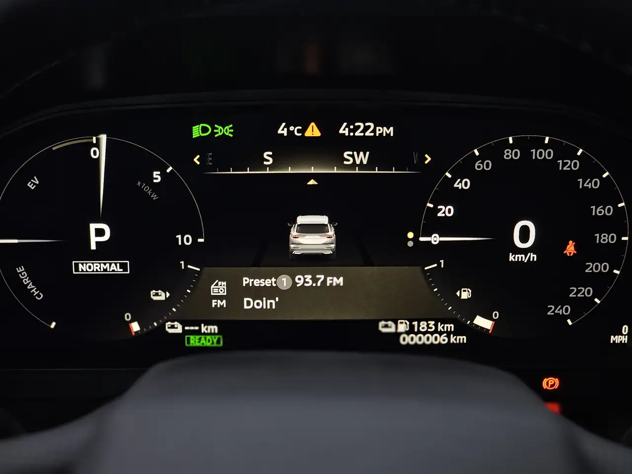Mitsubishi Outlander снимка Mitsubishi Outlander