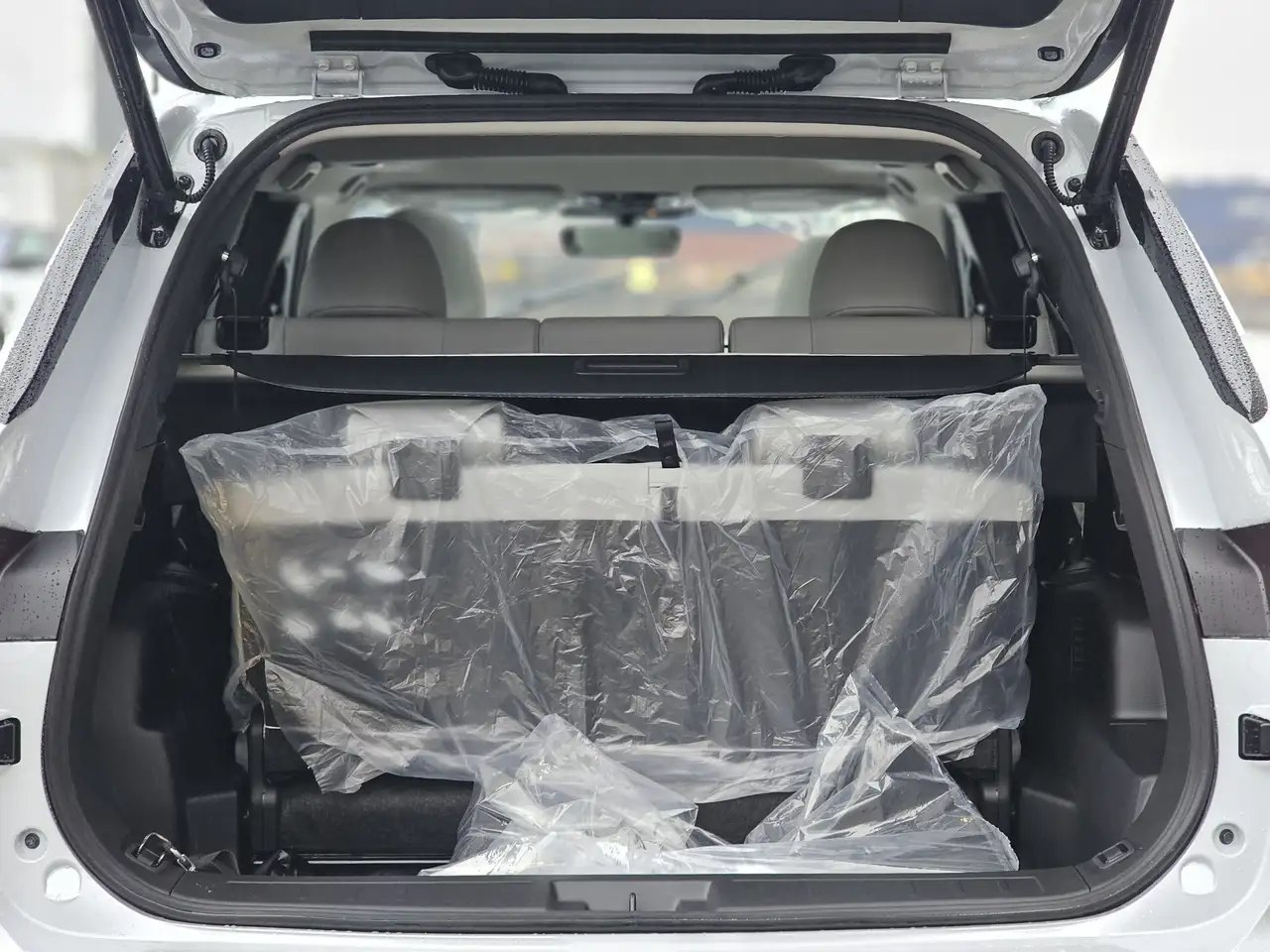 Mitsubishi Outlander снимка Mitsubishi Outlander