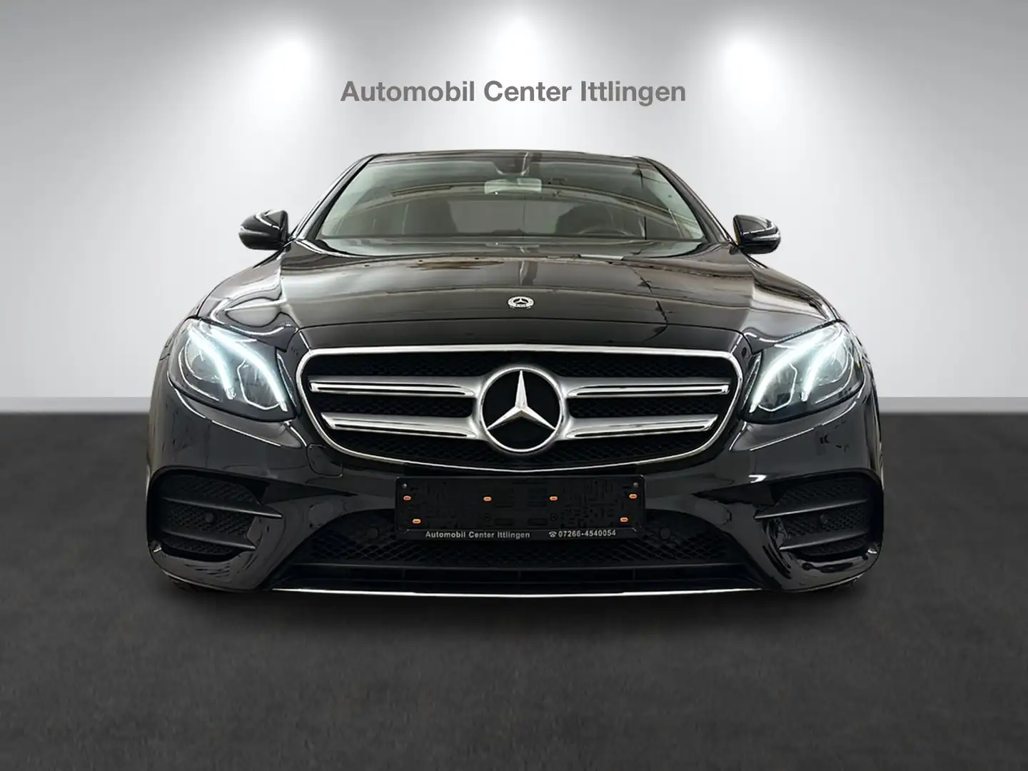 Mercedes-Benz E 300 de/3XAMG/Kamera/LED-Schein/ACC/Navi/Leder/ Schwarz - 2
