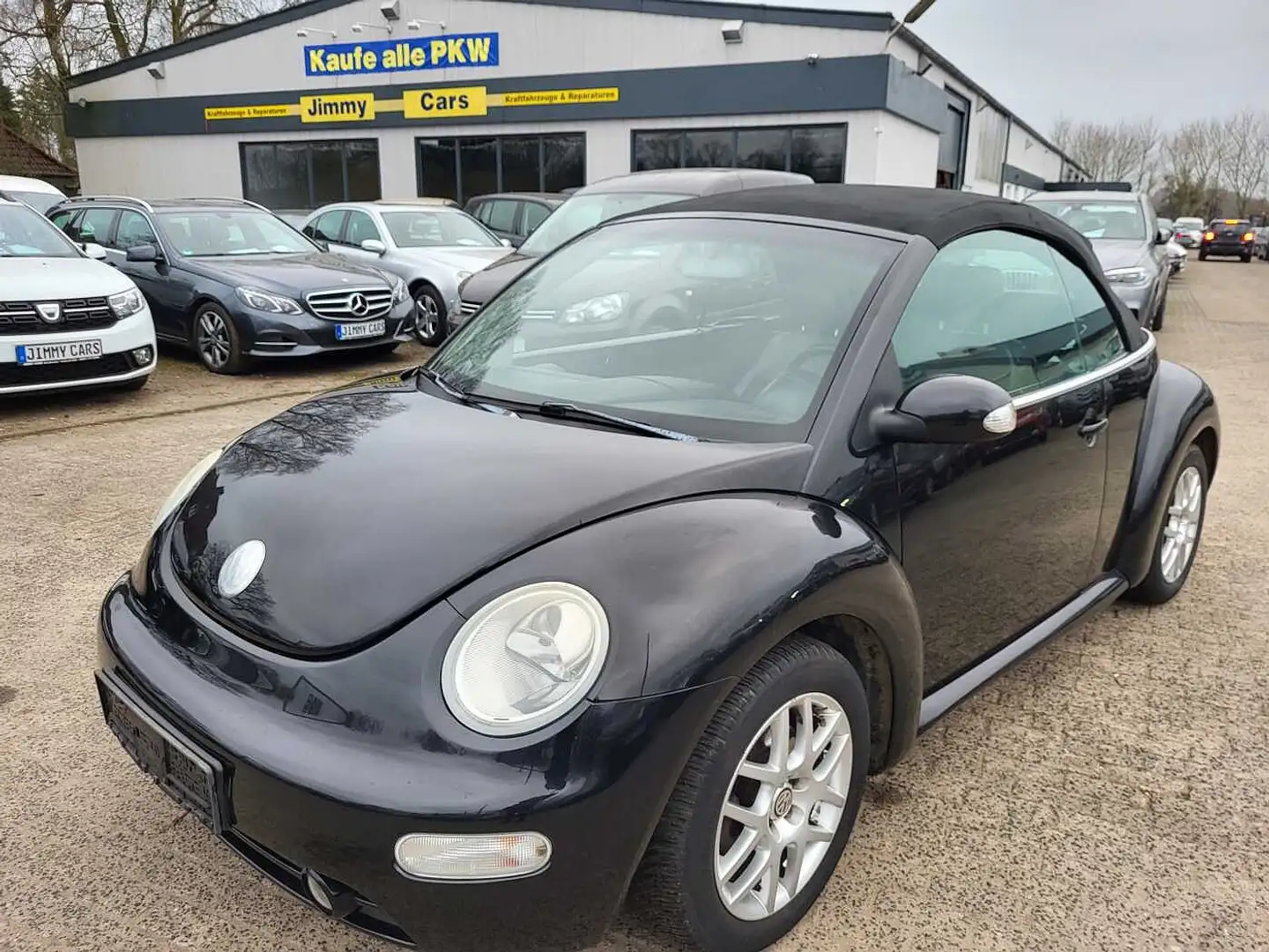 Volkswagen New Beetle Cabriolet 1.6 Schwarz - 1
