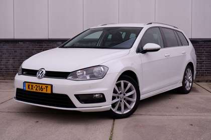 Volkswagen Golf Variant 1.4 TSI Connected Series R-Line | Trekhaak | Navi