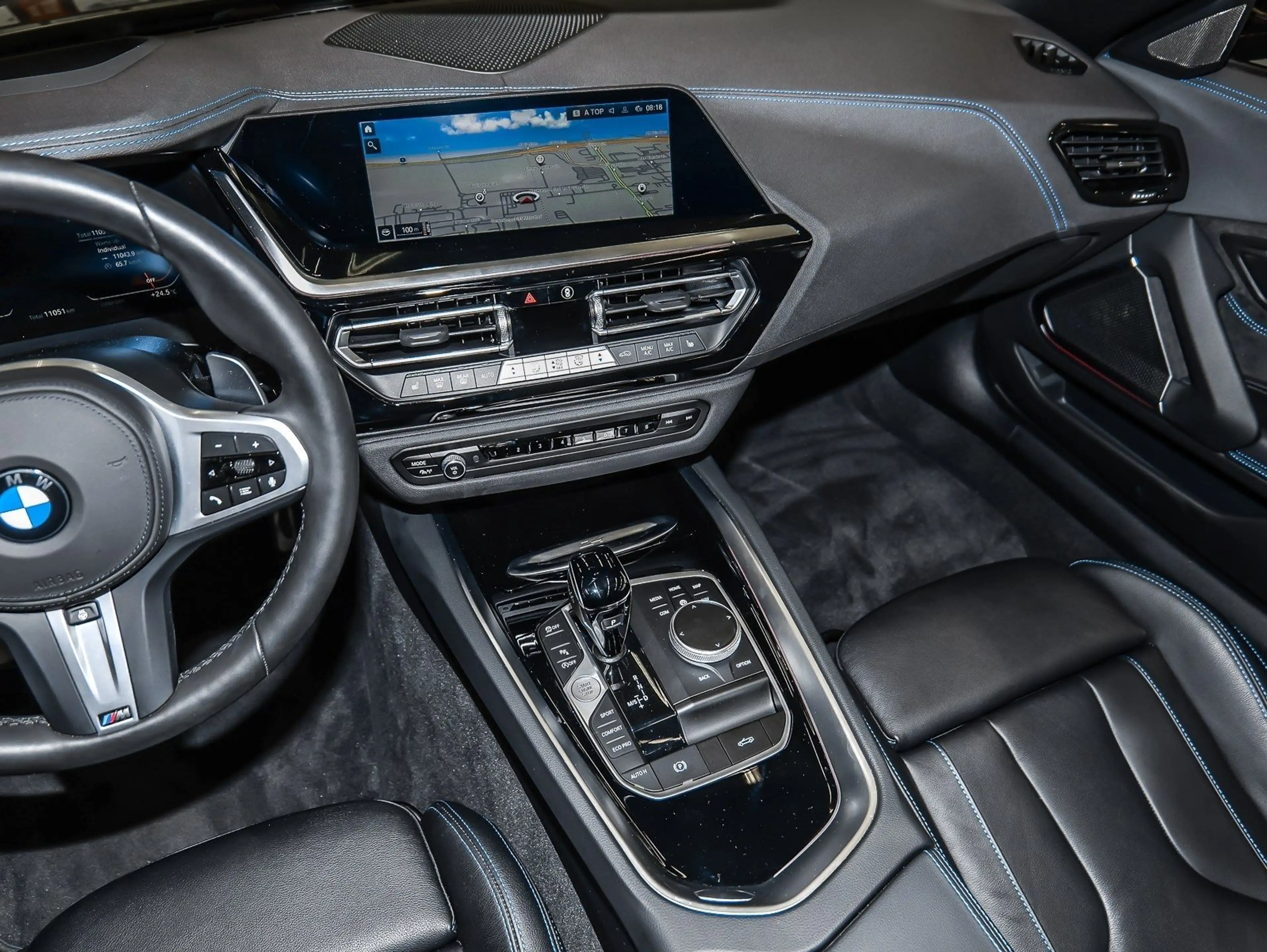 BMW Z4 sDrive20i M Sport HUD NAVI LED Sound Syst. — photo 15