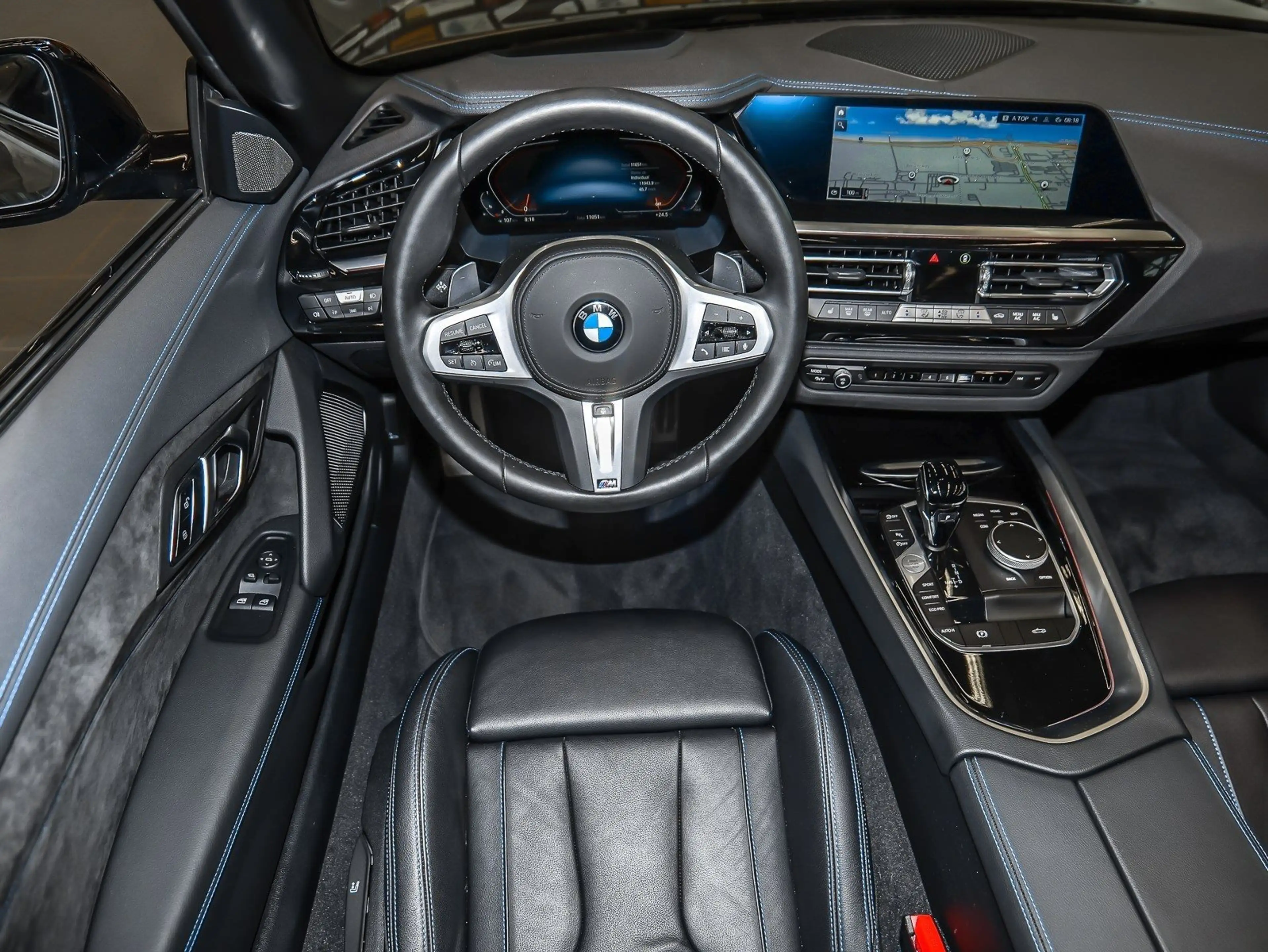 BMW Z4 sDrive20i M Sport HUD NAVI LED Sound Syst. — photo 17