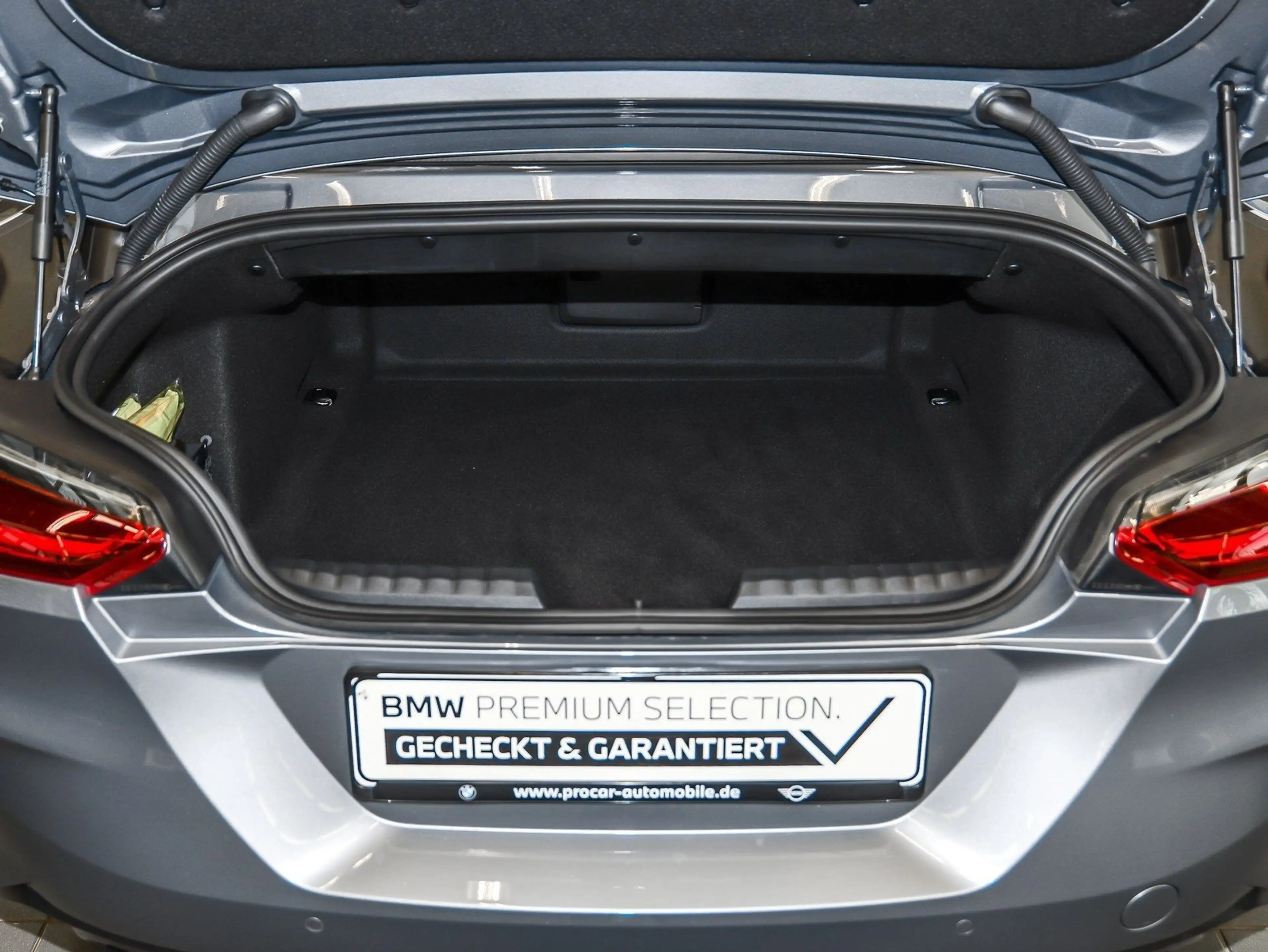 BMW Z4 sDrive20i M Sport HUD NAVI LED Sound Syst. — photo 22