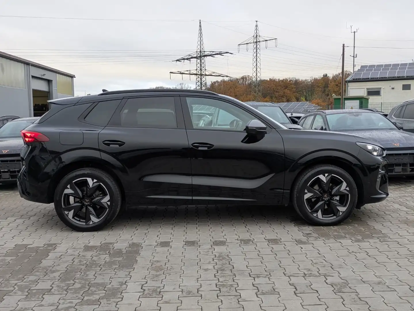 CUPRA Terramar 1.5 eTSIEDGE 360°SENN*19"MEMORY*LED Black - 2