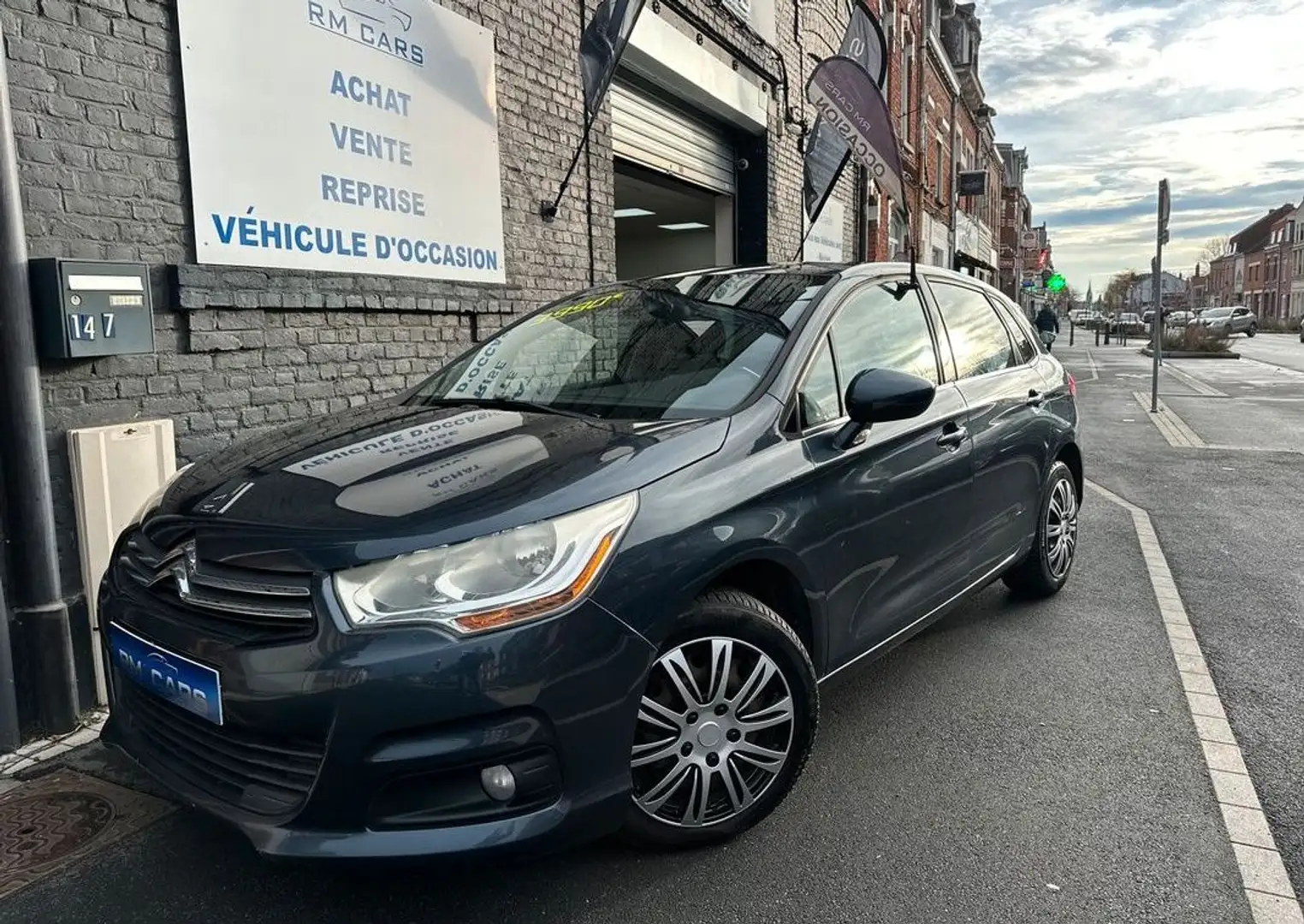 Citroen C4 1.6 HDI 112ch Confort Bleu - 2