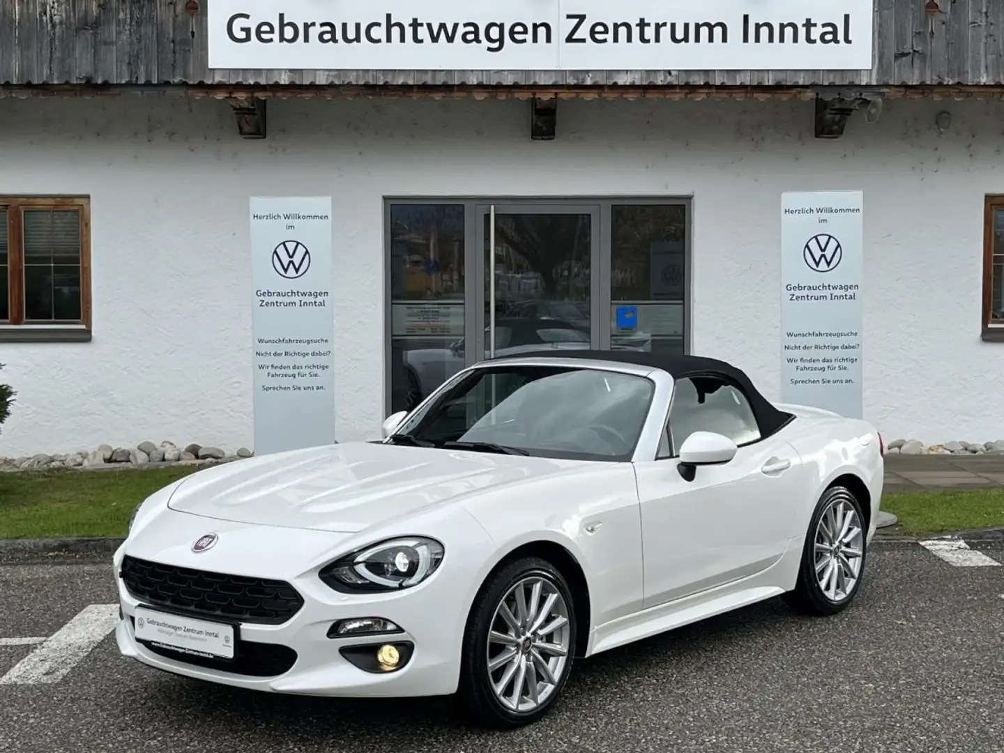 Fiat 124 Spider 1,4 MultiAir Turbo Lusso Automatik (Leder+LED+Rear Wit - 2