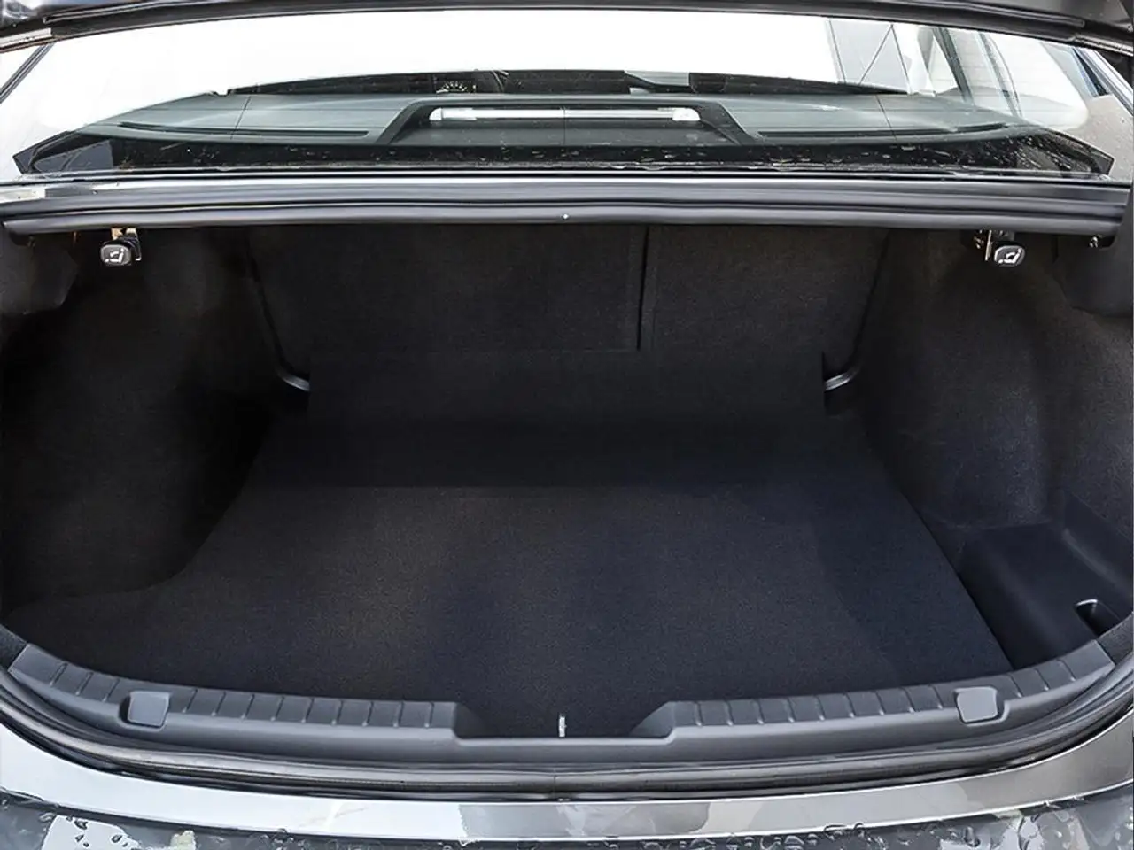 Mazda 3 снимка Mazda 3