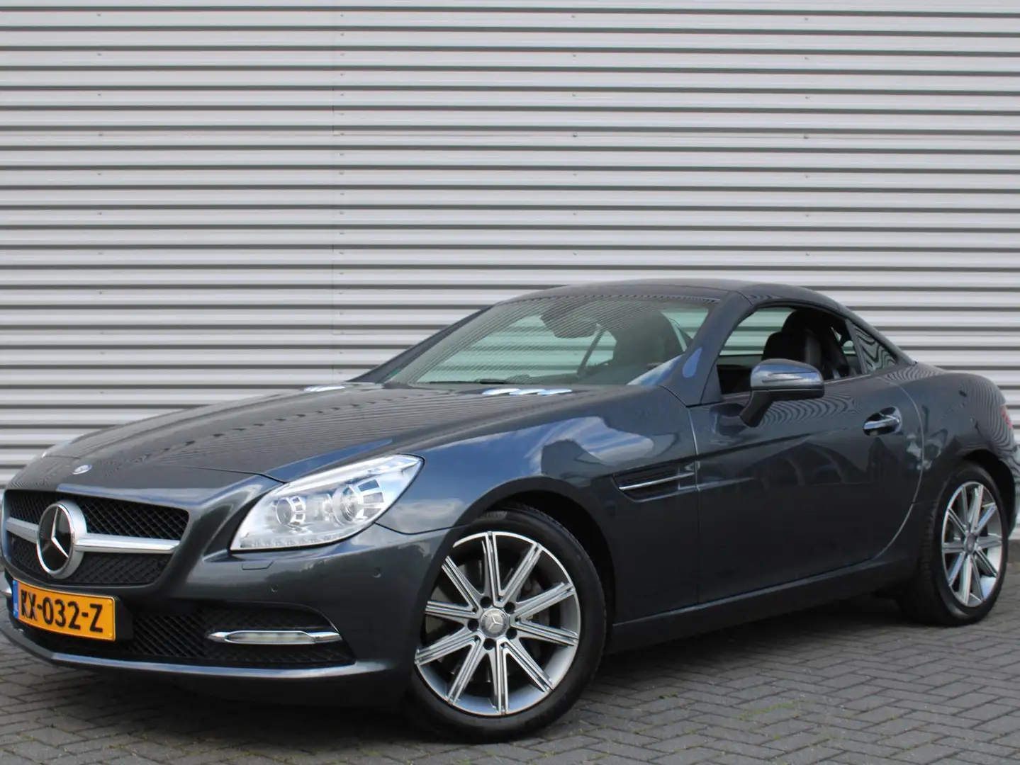 Mercedes-Benz SLK 250 Edition 1 | AMG styling | Houtafwerking | Navi | K Šedá - 2