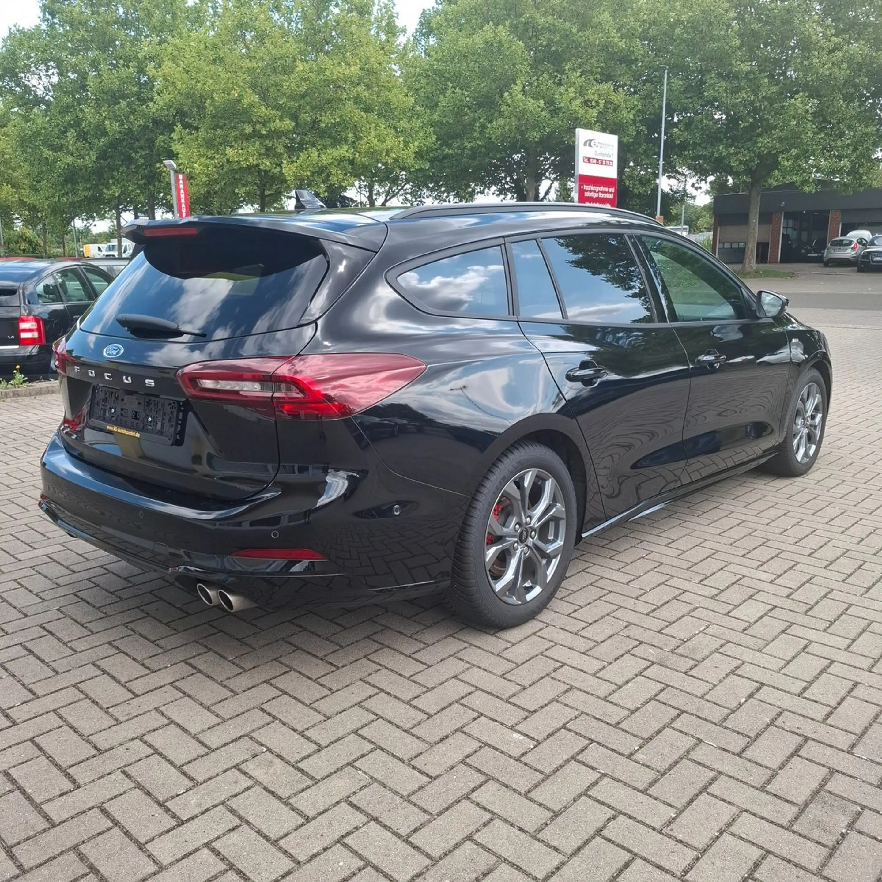 Ford Focus ST-Line X  ACC+Panoramadach+Head-Up+B&O — photo 6