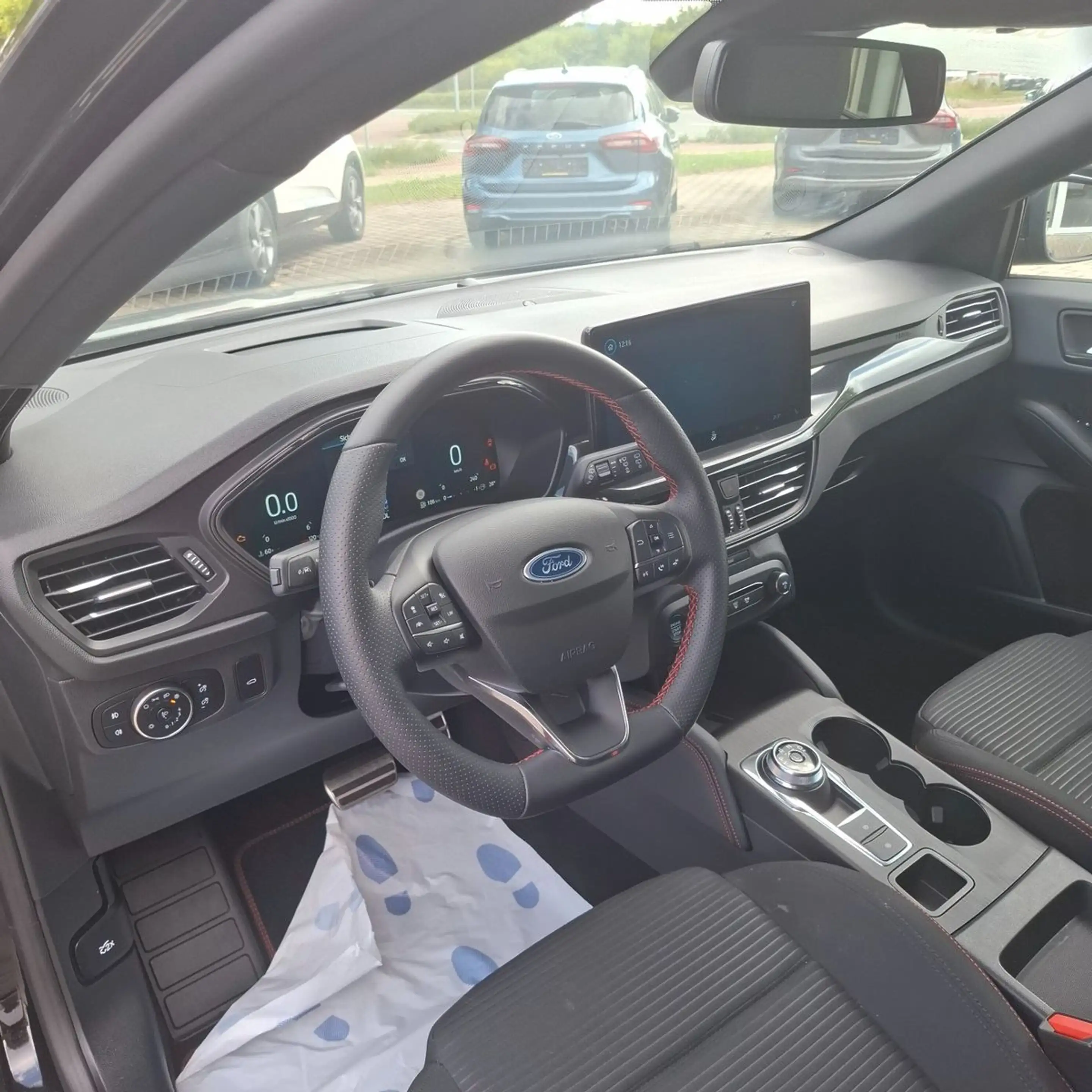 Ford Focus ST-Line X  ACC+Panoramadach+Head-Up+B&O — photo 9