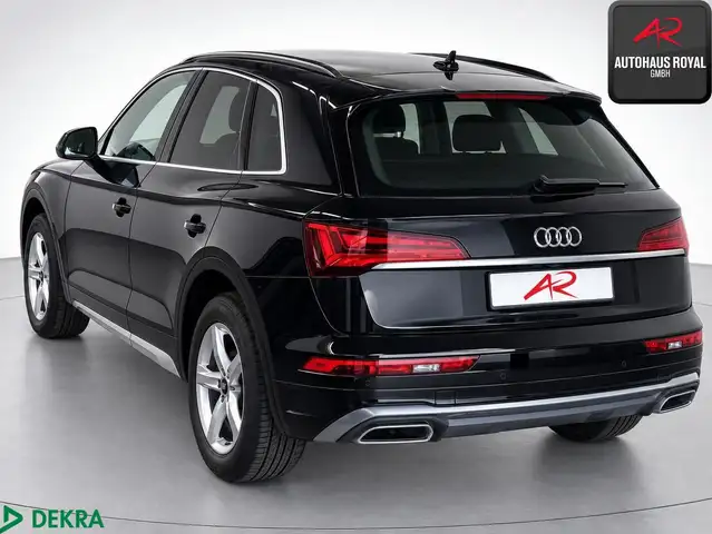 Audi Q5 view 2